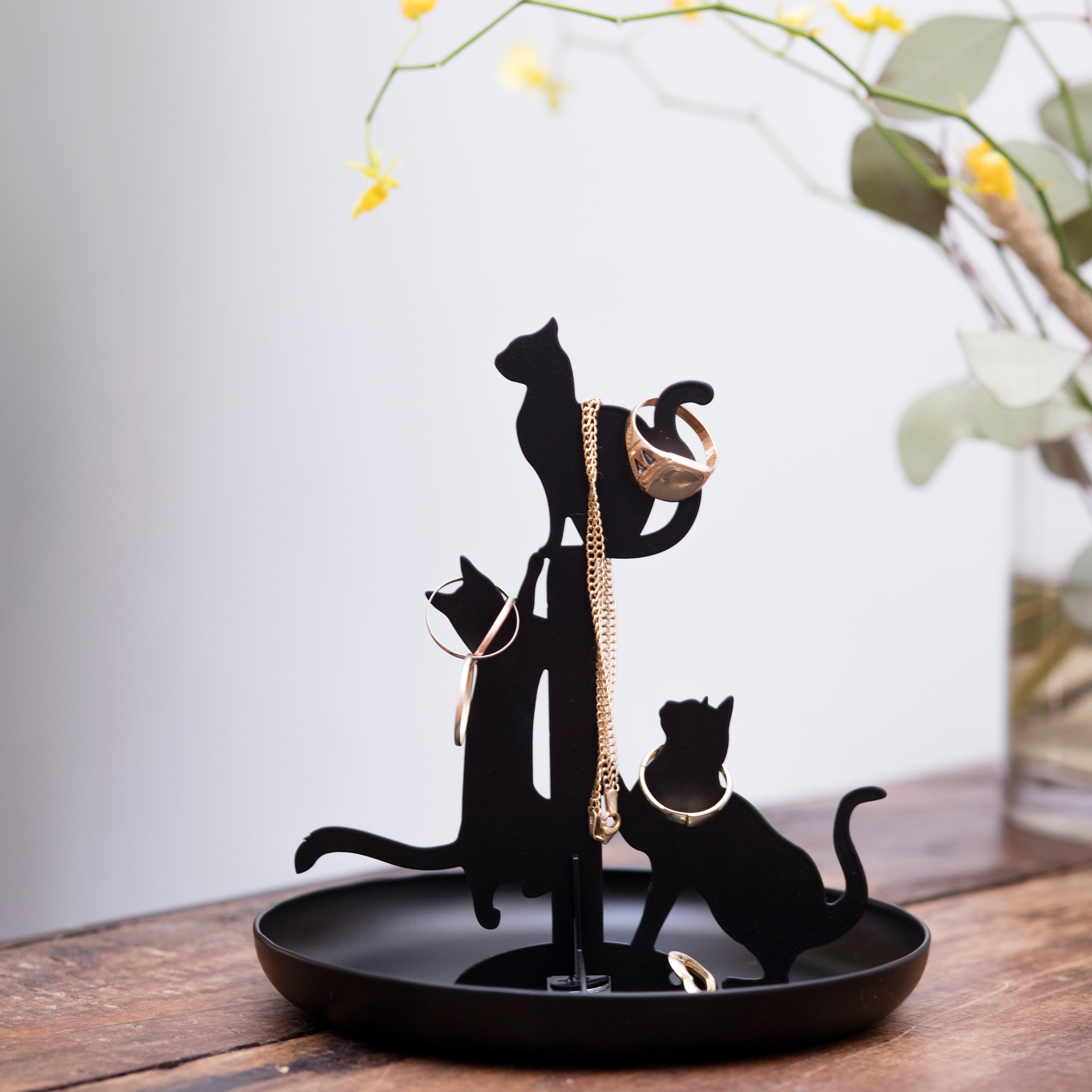 Elegant Black Cat Jewelry Holder - Stylish Organizer for Necklaces, Rings & Earrings - Perfect for Bedroom, Bathroom & Travel