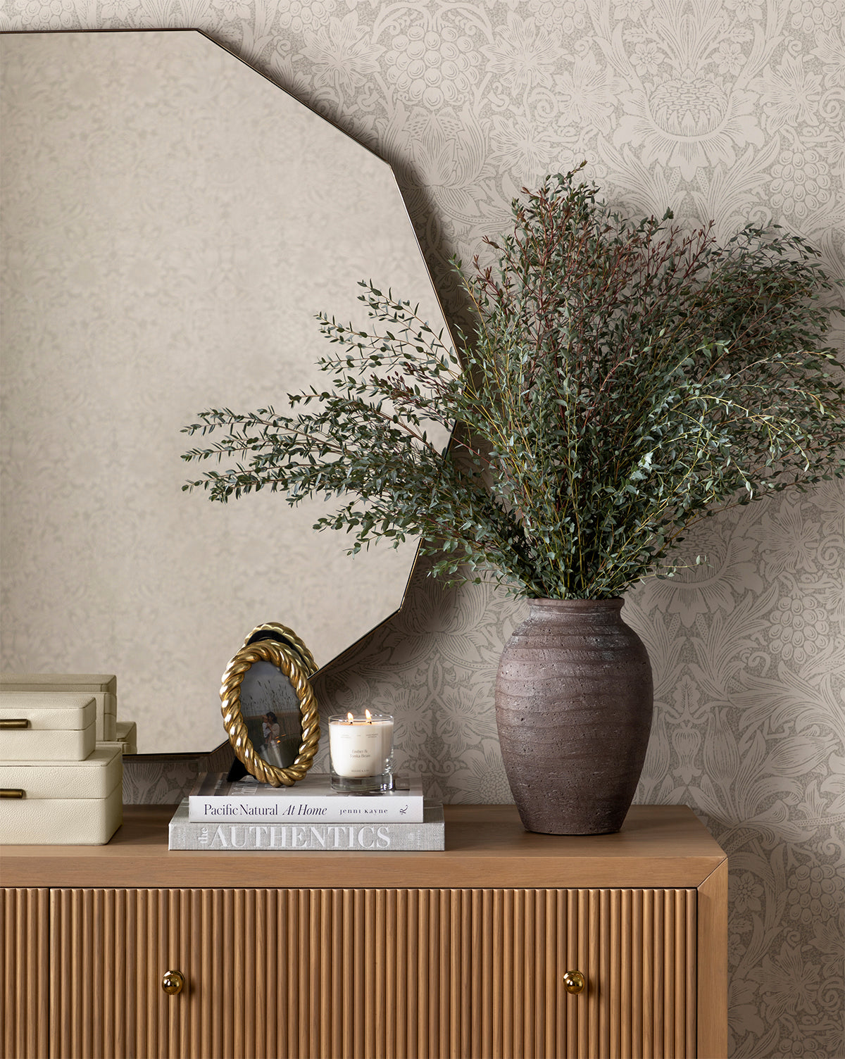Queta Handmade Terracotta Vase - 10