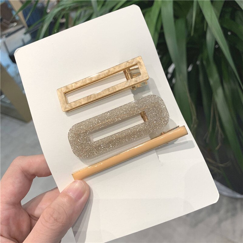 Elegant Women's Fashion Hair Clips - Pearl & Acetate Geometric Design Hair Accessories for Parties, Weddings & Everyday Style