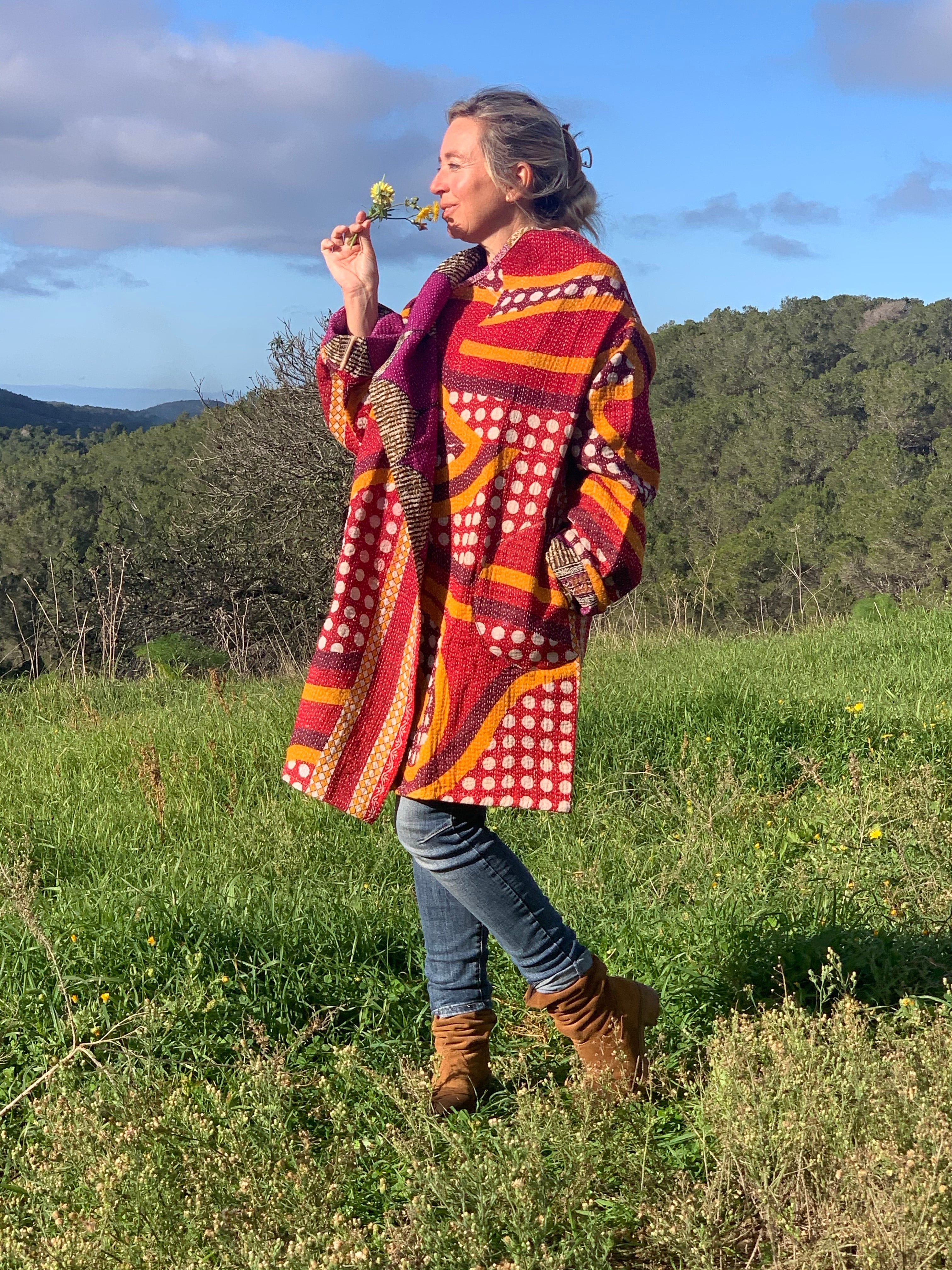 Heidi Kantha Boho Textile No.6 - Handmade Cotton Throw Blanket for Bohemian Home Decor, Bedroom & Living Room - Perfect for Cozy Evenings, Yoga & Meditation Spaces