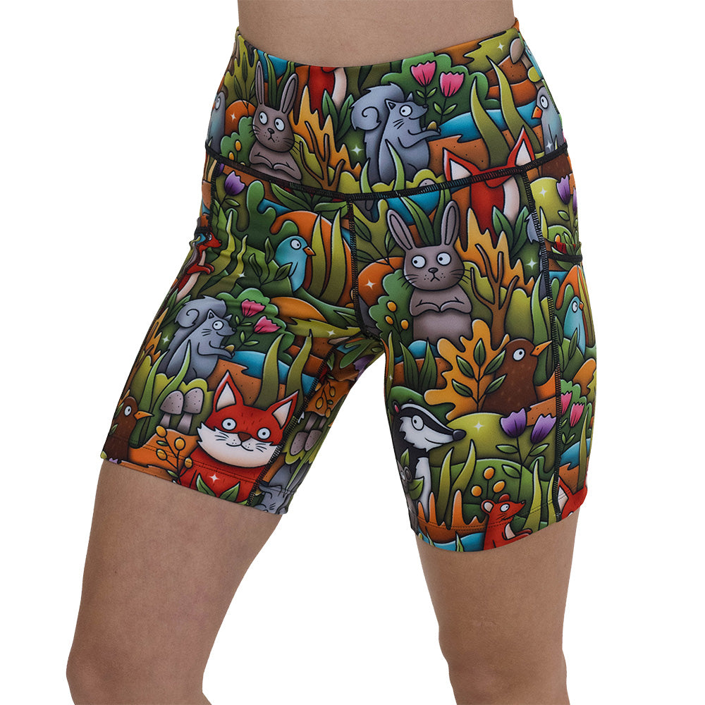 Woodland Creatures Print Shorts - Comfortable & Stylish Casual Wear for Outdoor Adventures & Summer Activities