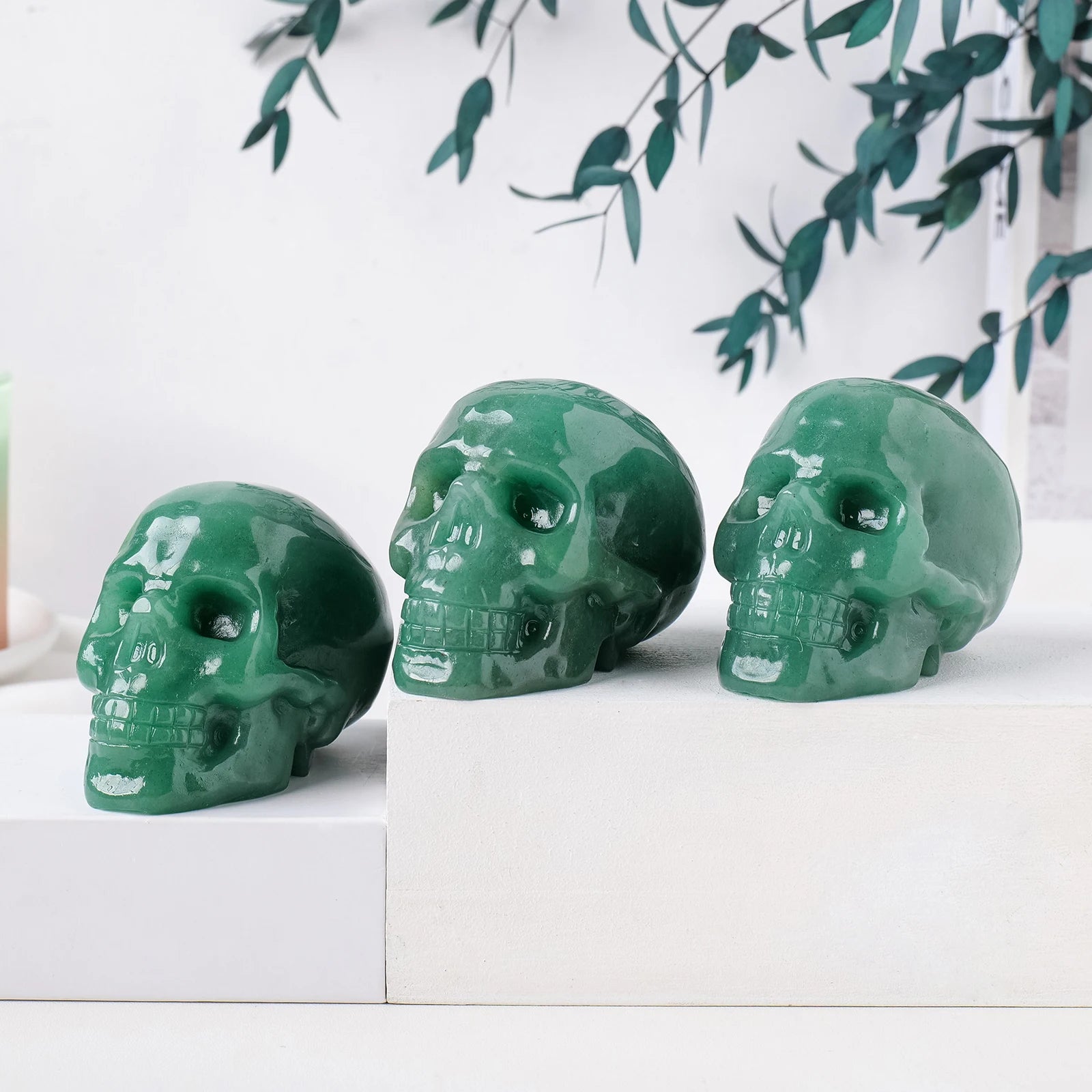 Natural Aventurine Quartz Crystal Skull - Handcrafted Home Decor, Healing Stone for Positive Energy, Unique Easter & Halloween Gift Idea for Spiritual Healing and Meditation