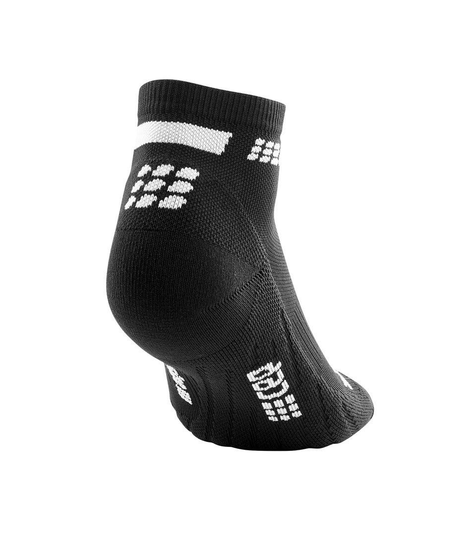 CEP Men's The Run Socks Low Cut V4 - Black Compression Socks for Running, Hiking & Travel - Lightweight Performance Socks for Athletes & Active Lifestyles