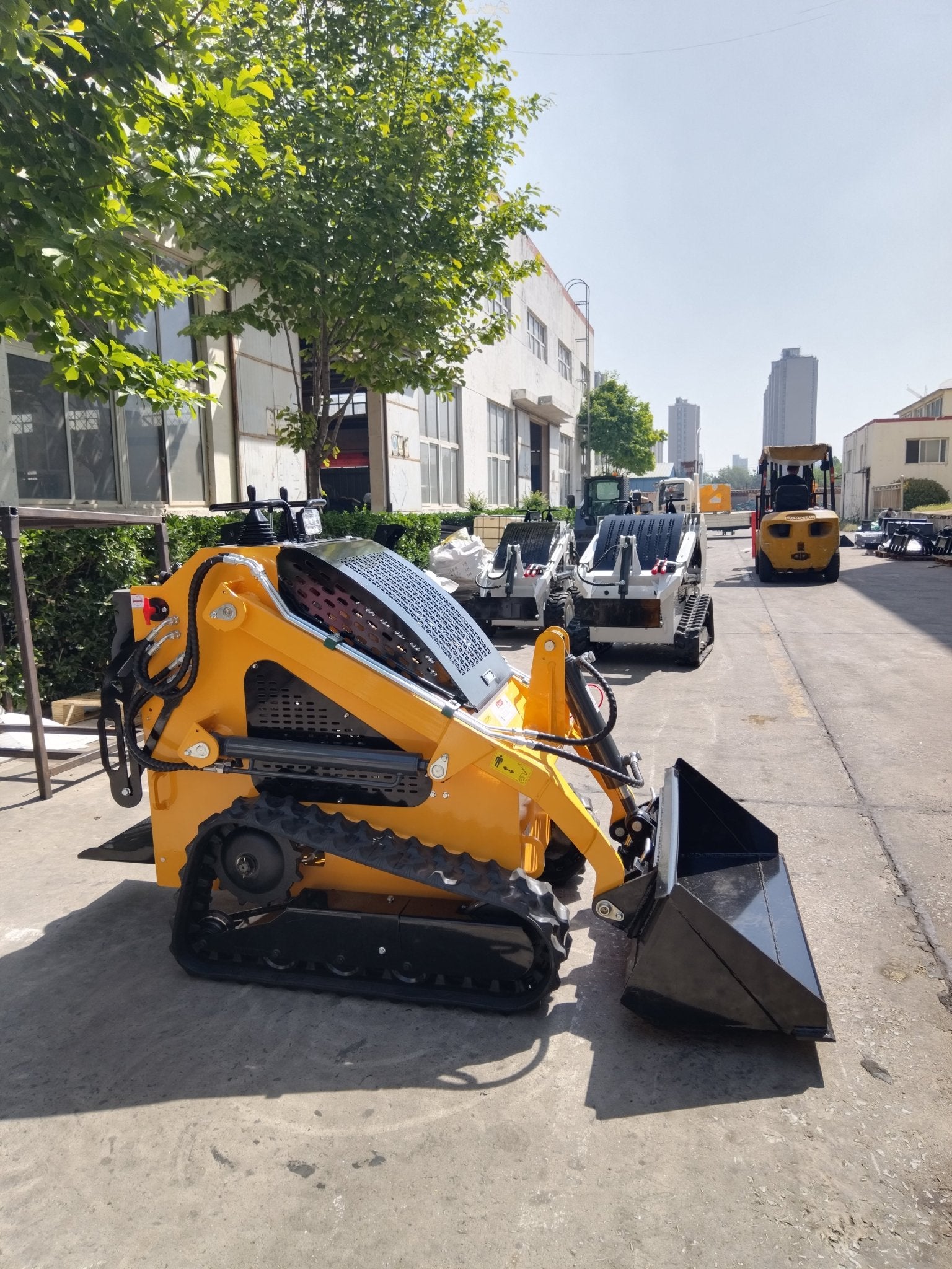 Heavy Duty Mini Skid Steer Tracked Compact Loader - T380 & T460 Models for Construction, Landscaping & Farm Work | Compact Equipment for Tight Spaces & Tough Jobs