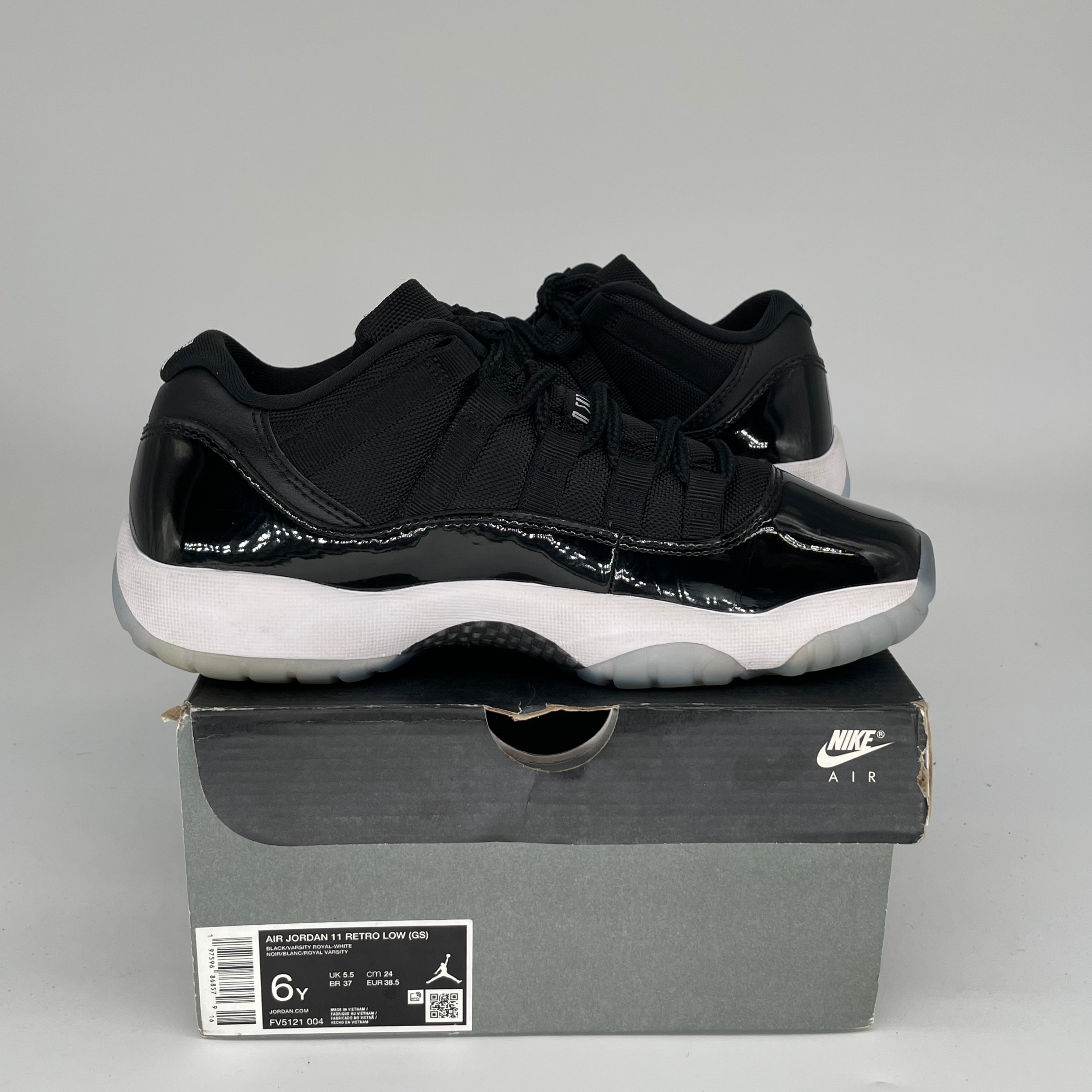 AIR JORDAN 11 LOW SPACE JAM Basketball Shoes for Kids - Size 6Y (FV5121-004) | Retro Sneakers for Boys, Basketball Games & Casual Wear