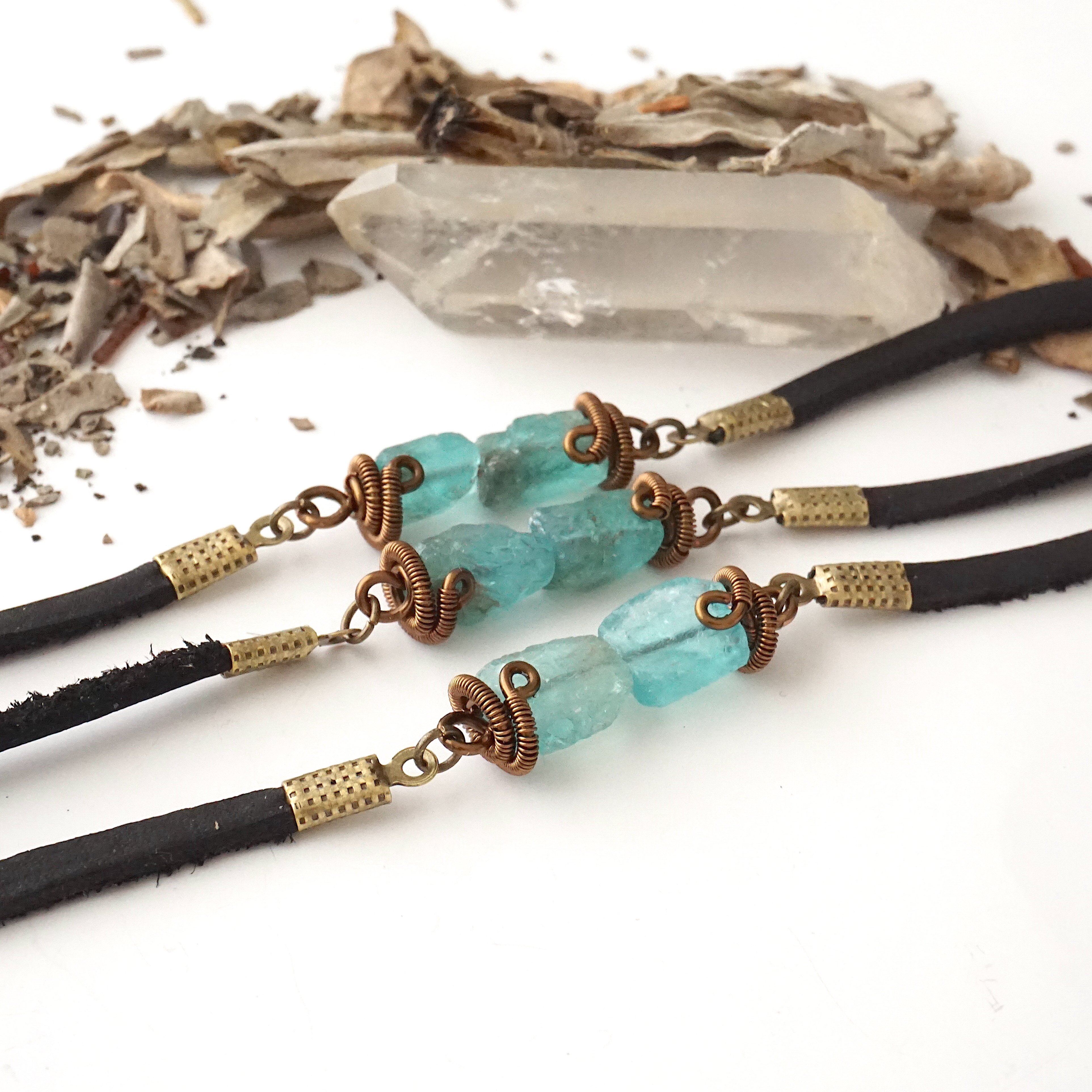 Men's Blue Raw Apatite Bracelet - Natural Stone Healing Crystal Jewelry for Meditation, Energy Balance & Spiritual Protection | Perfect Gift for Men