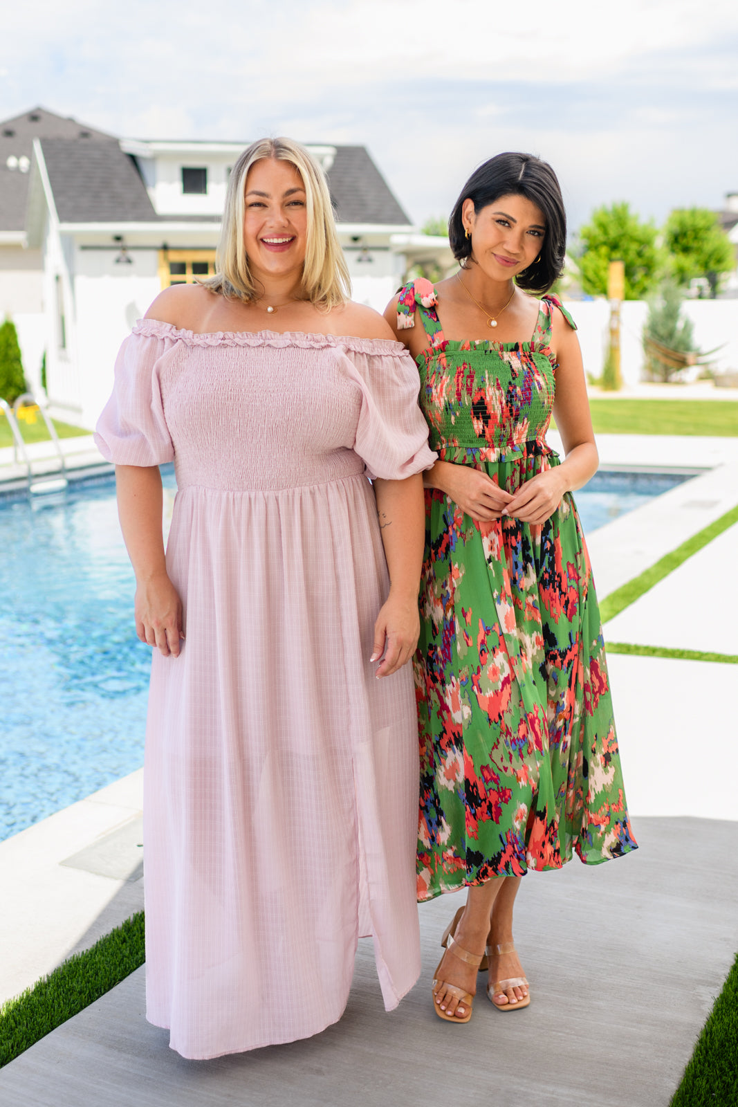 Little While Longer Green Dress - Elegant & Comfortable Women's Casual Dress for Summer, Parties & Everyday Wear