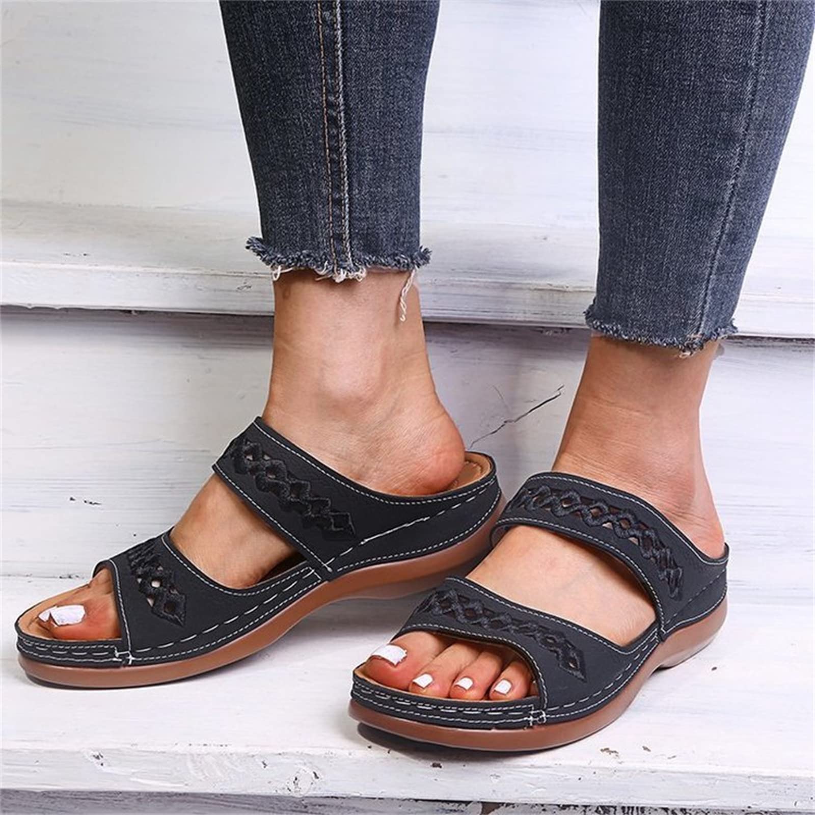 Lausiuoe Women's Summer Sandals - Casual Boho Flat Sandals with Open Toe for Beach, Vacation & Everyday Wear | Stylish Flip Flops for Outfits