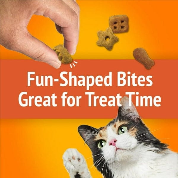 Friskies Party Mix Original Crunch Cat Treats - Delicious Crunchy Snacks for Cats - Perfect for Training, Rewards & Playtime