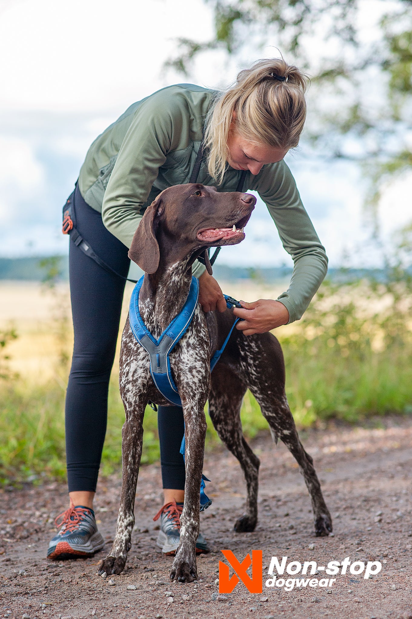Non Stop Dog Wear Line Harness 5.0 - Adjustable Reflective Dog Harness for Medium & Large Dogs - Perfect for Running, Hiking & Outdoor Adventures