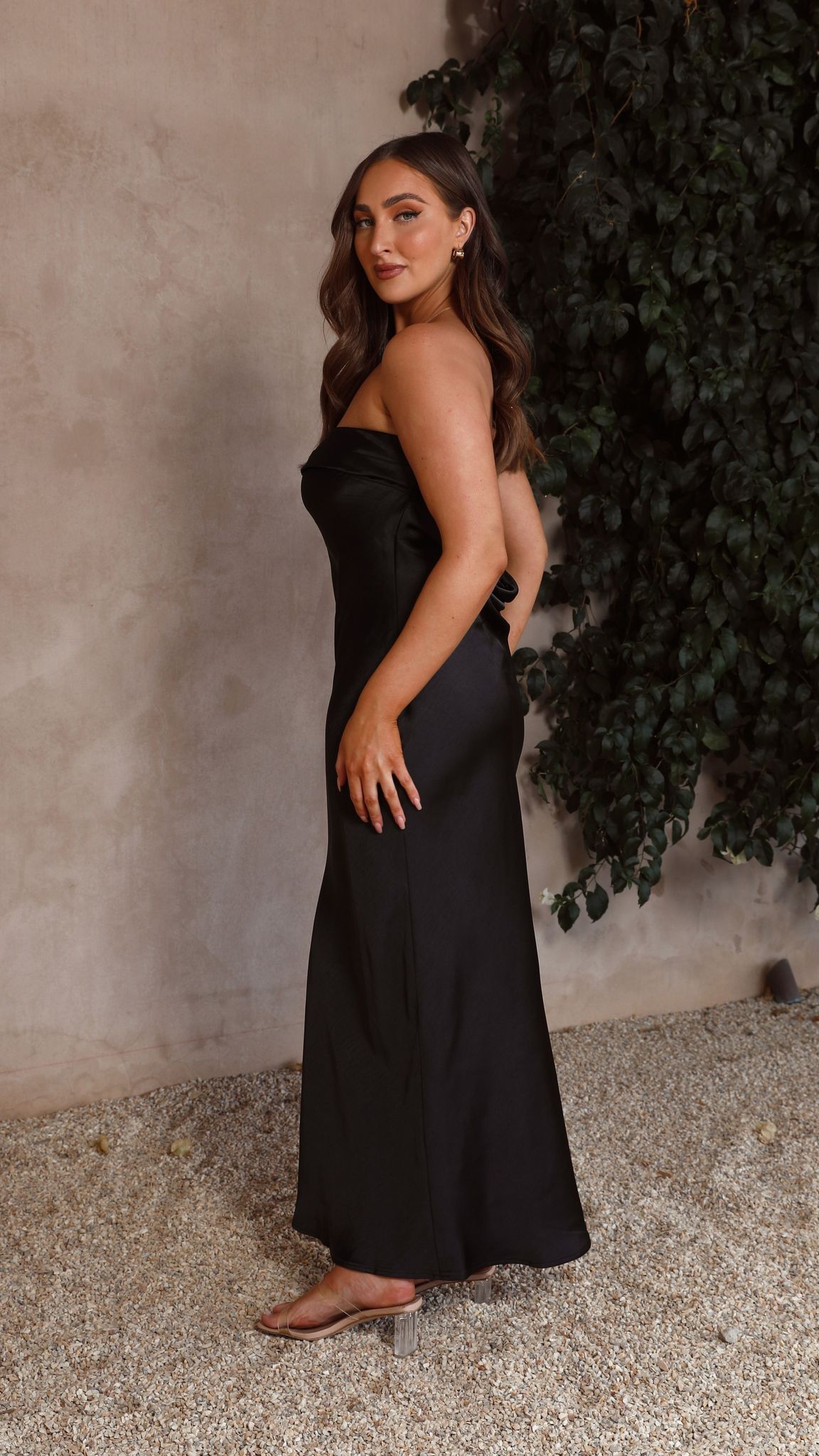 Gisele Maxi Dress for Women - Elegant Black Long Flowy Dress for Summer, Beach, Parties & Special Occasions
