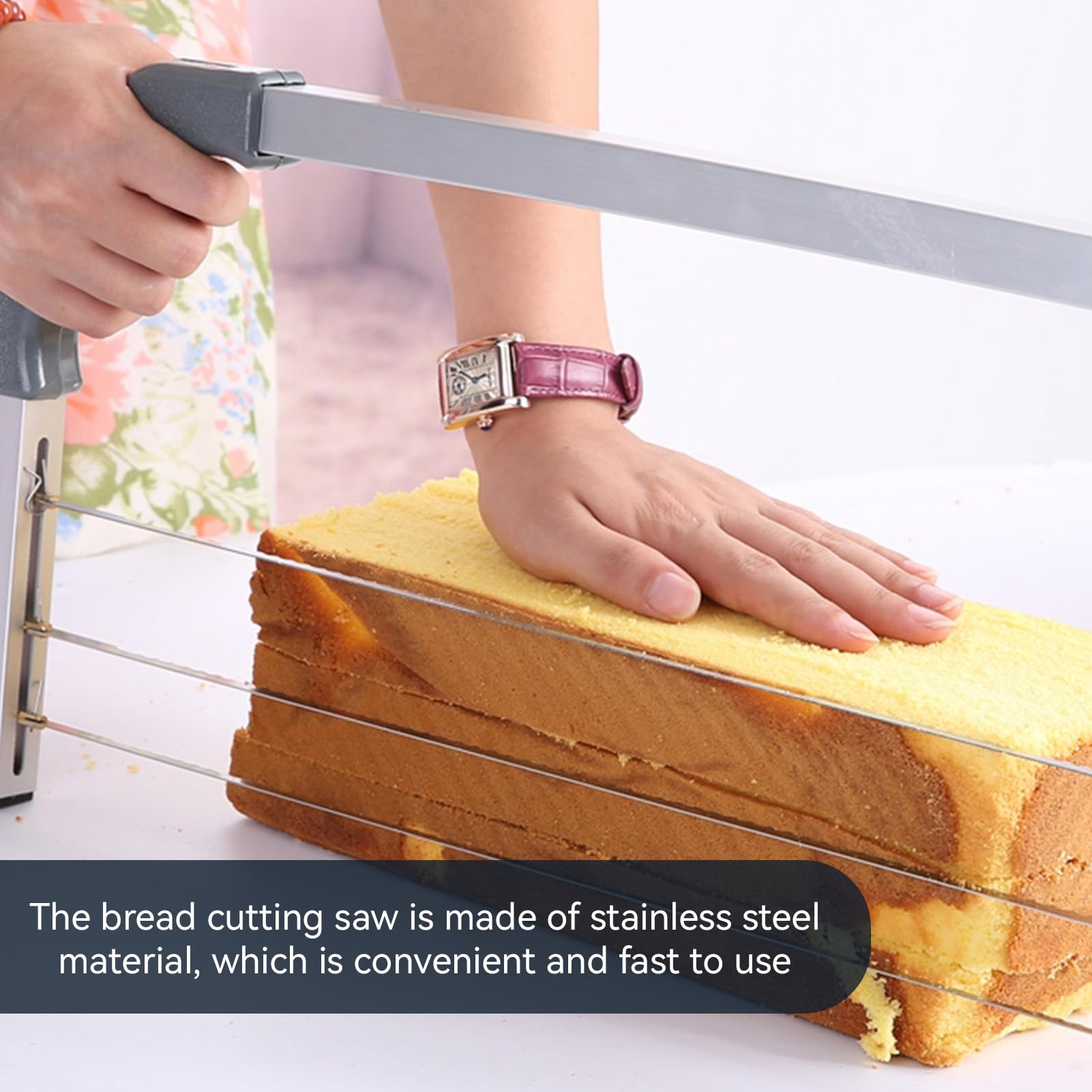 Professional Adjustable Cake Leveler with 3 Stainless Steel Blades - Perfect Layer Cake Slicer & Bread Loaf Cutter - Essential Baking Accessories for Home Bakers & Cake Decorators (Ideal for Wedding Cakes, Birthday Cakes & Pastry Making)