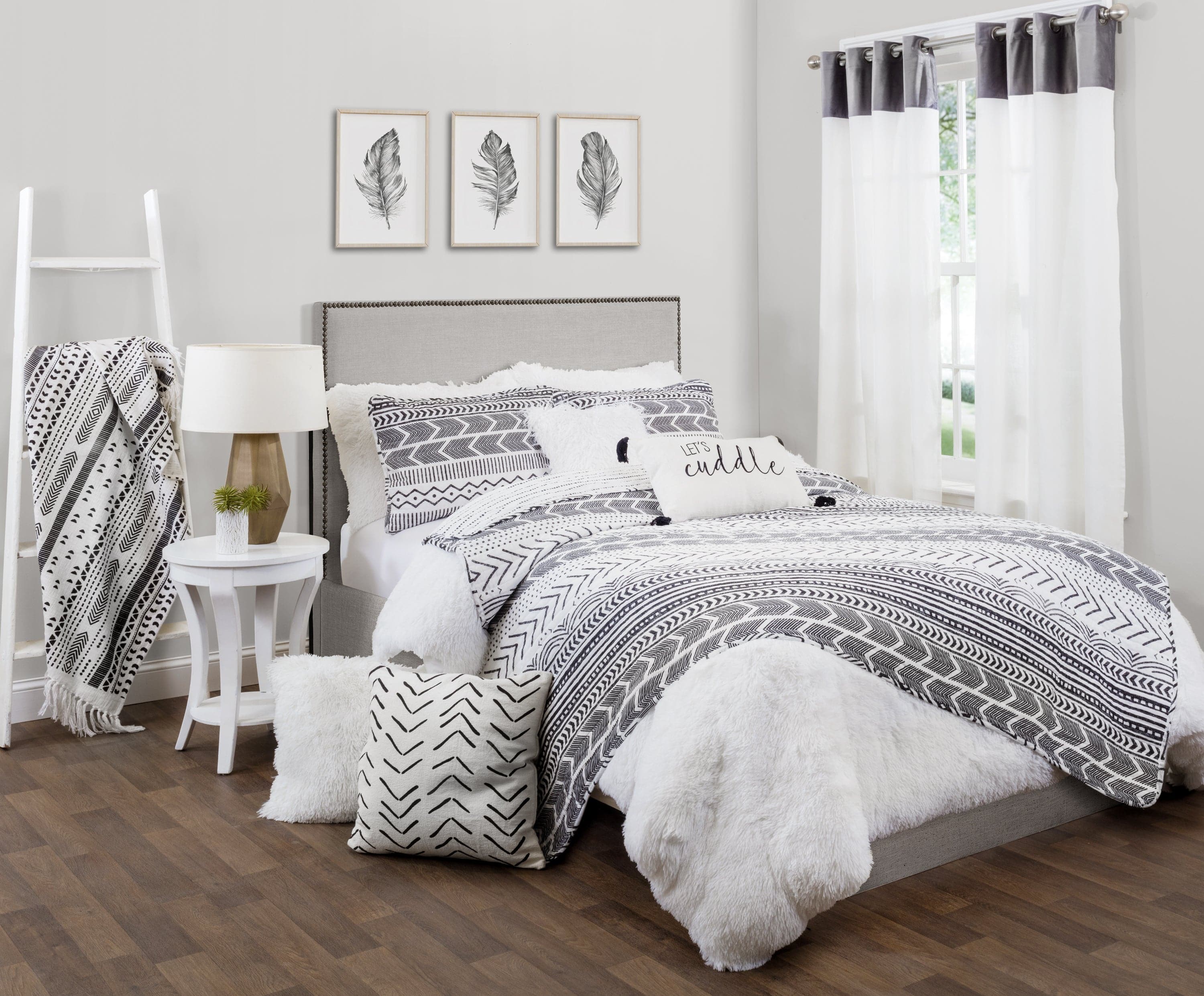 Hygge Geo Quilt 3 Piece Set - Soft Geometric Pattern Bedding for Cozy Bedroom Decor | Perfect for Master Bedroom, Guest Room & Dorm