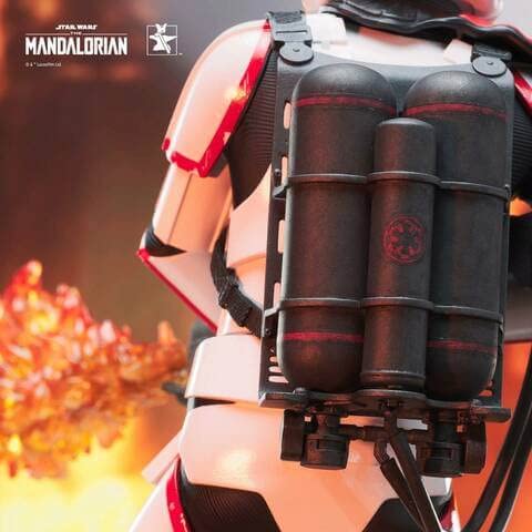 STAR WARS Incinerator Trooper 1:7 Scale Collectible Statue - Premier Guild Exclusive 2021 Edition | Premium Resin Figure for Display & Star Wars Fans Collection | Perfect for Home Decor, Office Display & Gift for Movie Lovers