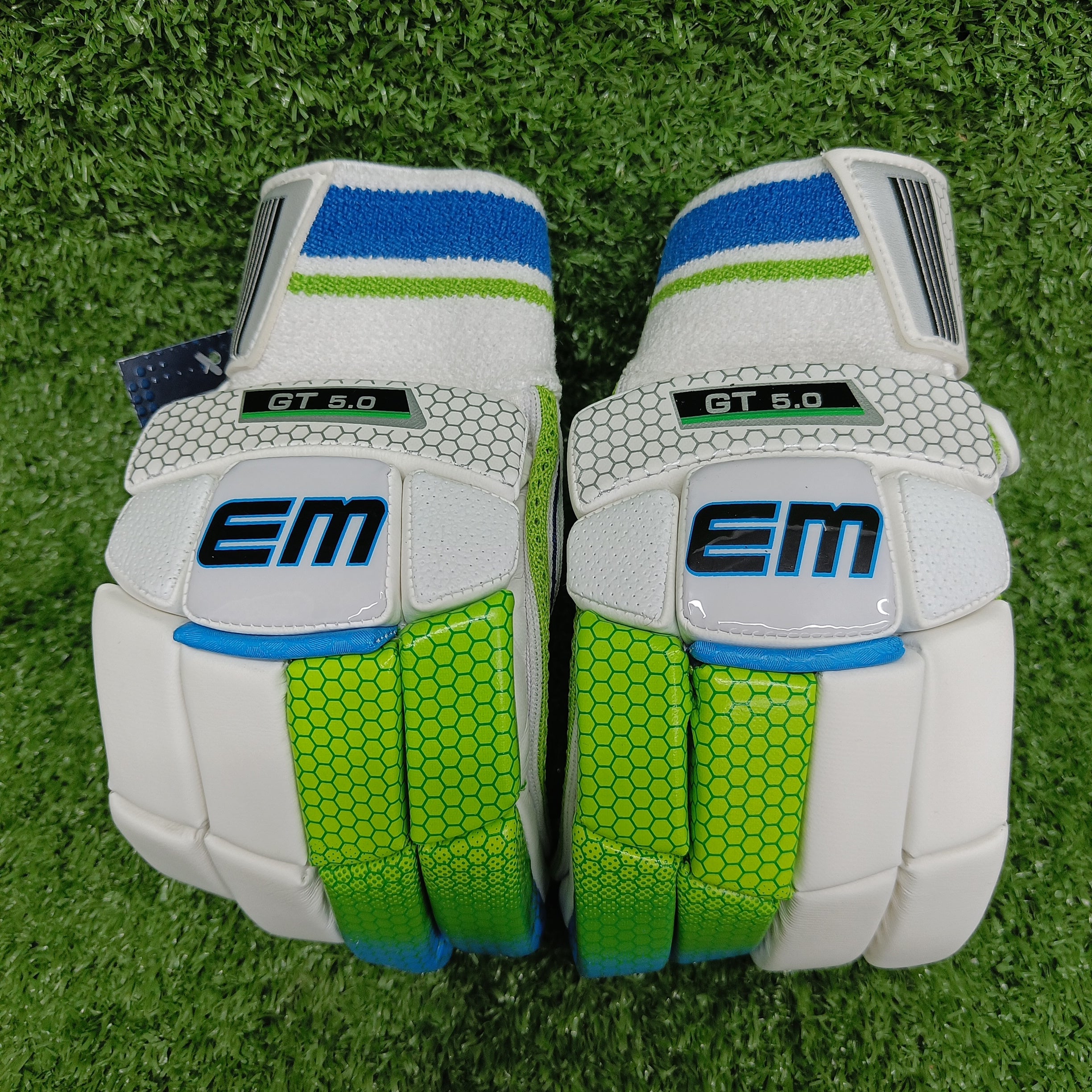 EM GT 5.0 Junior/Youth Cricket Batting Gloves - Lightweight Protective Gear for Young Players - Perfect for Practice & Matches