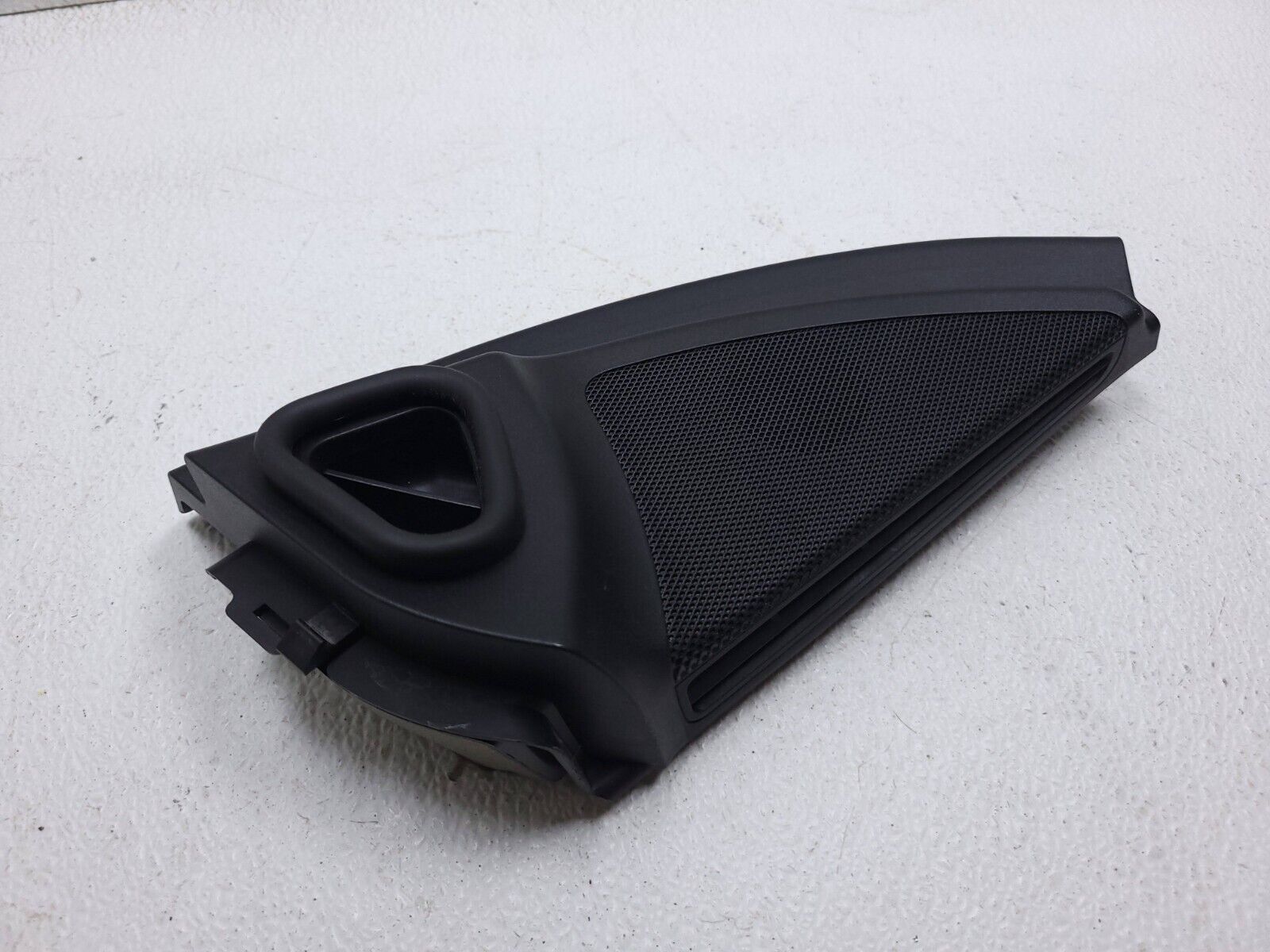 2006-2011 Mercedes ML500 Right Passenger Side Front Door Tweeter Speaker - OEM Replacement for Enhanced Audio Experience | Perfect for Car Audio Upgrades & DIY Installations