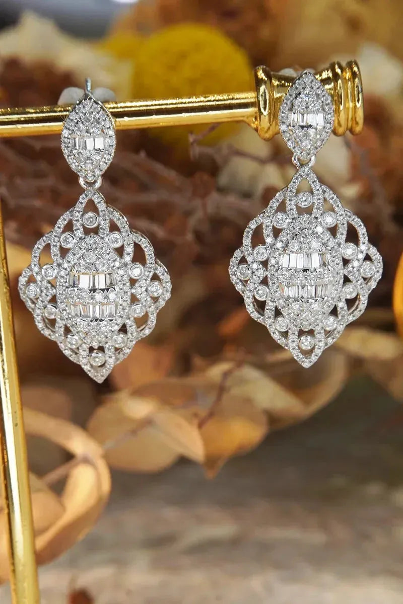 18K White Gold Diamond Drop Earrings for Women - 1.50 Carat Natural Diamond Elegant Dangle Earrings - Perfect for Parties, Weddings & Special Occasions