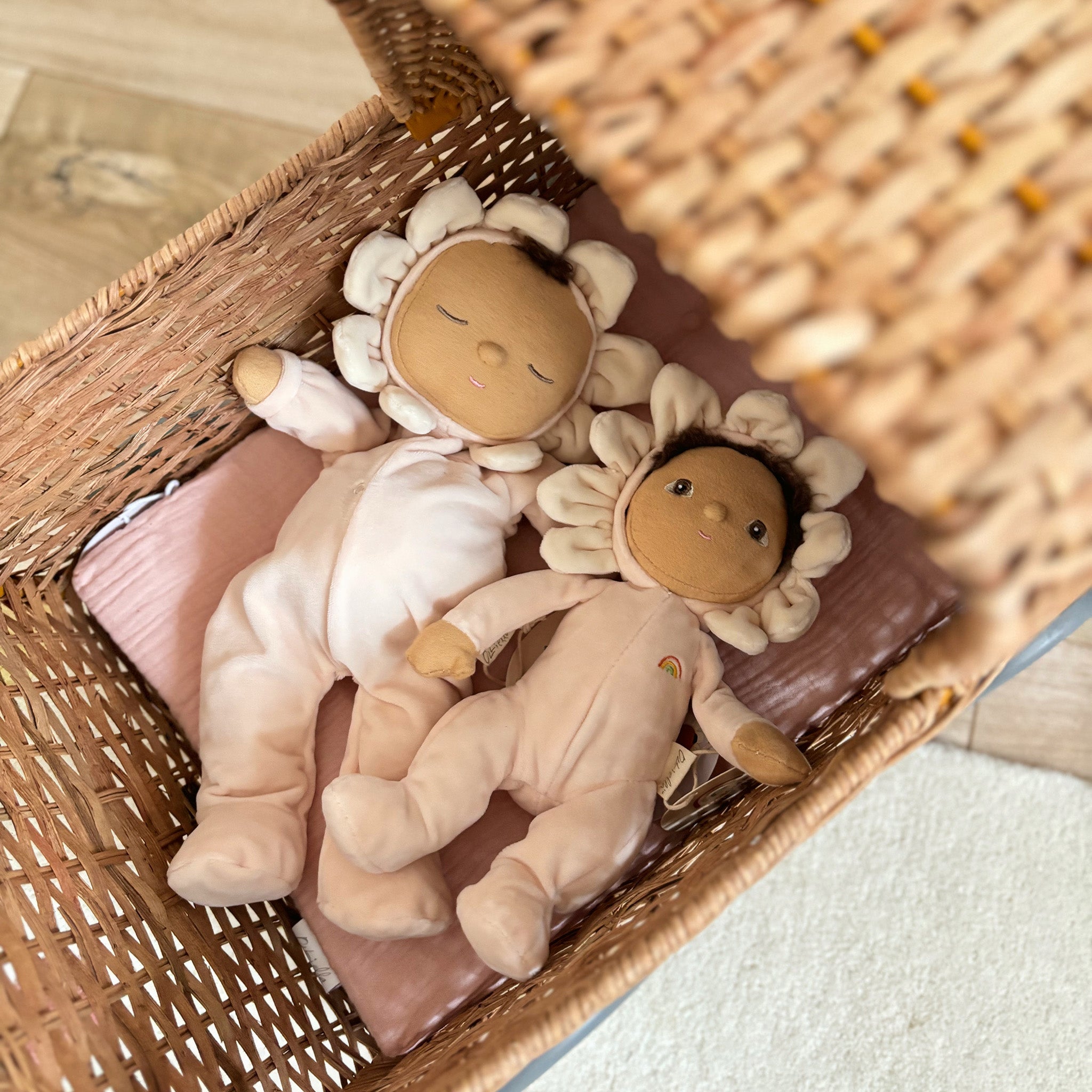 Limited Edition Blossom Buds Gift Set - Gardenia Scented Floral Collection | Perfect for Home Decor, Wedding Favors & Aromatherapy
