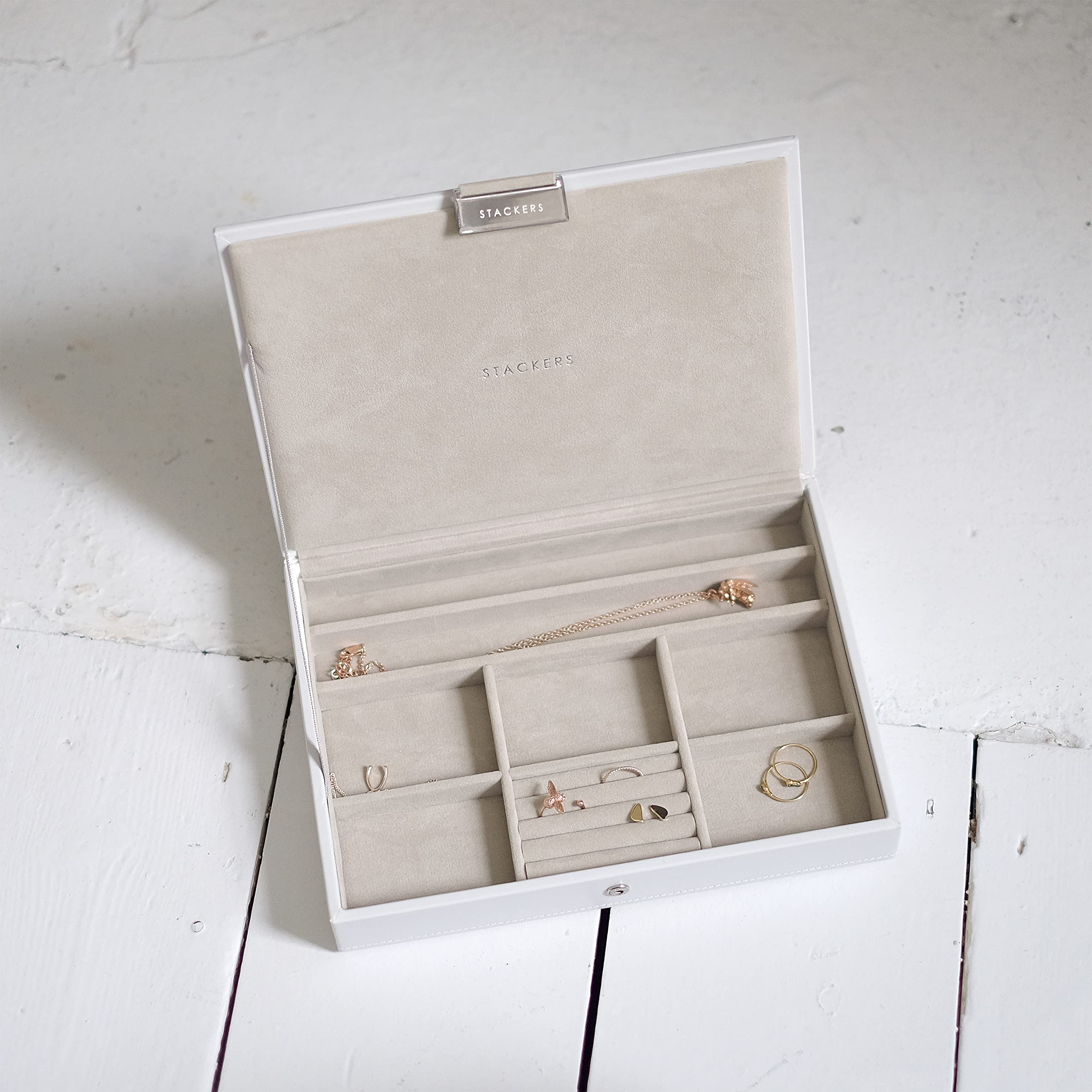 Elegant White Medium Jewelry Box with Lid - Perfect for Organizing Necklaces, Rings & Earrings - Ideal for Travel, Gifting & Home Storage