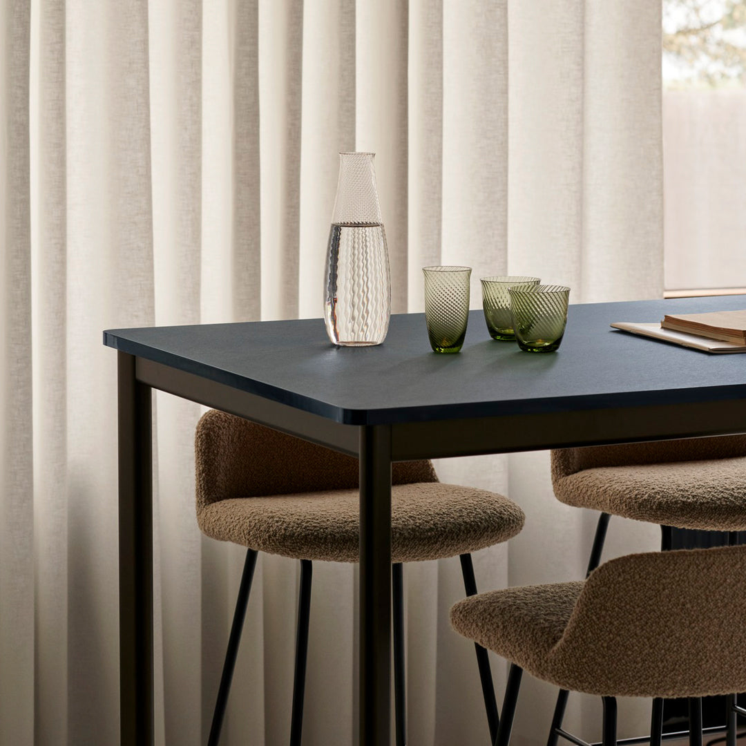 Modern Drip HW114 Bar Table - 36