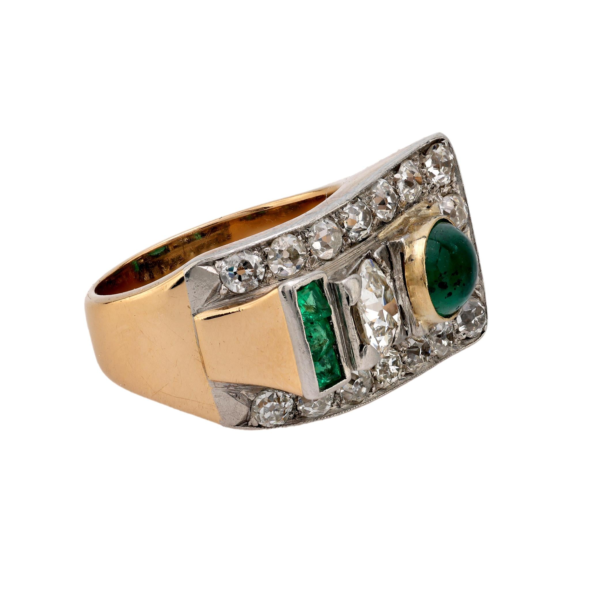 Vintage Emerald Diamond 18K Yellow Gold Tank Ring for Women - Elegant Jewelry Gift for Anniversary, Birthday & Special Occasions