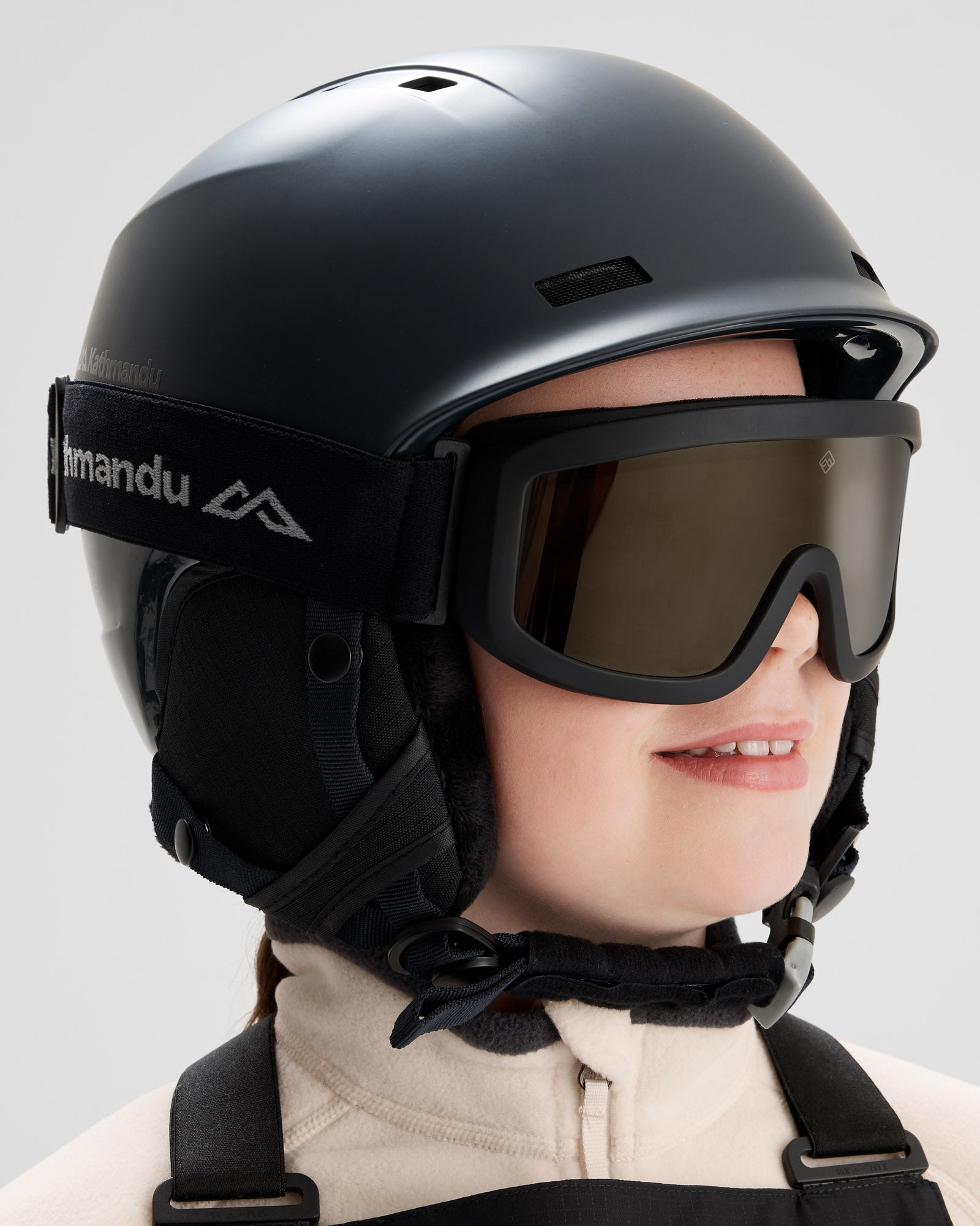 PWDR Days Kids Snow Goggles - Black Stingray Style for Boys & Girls - UV Protection Winter Sports Eyewear for Skiing, Snowboarding & Outdoor Adventures