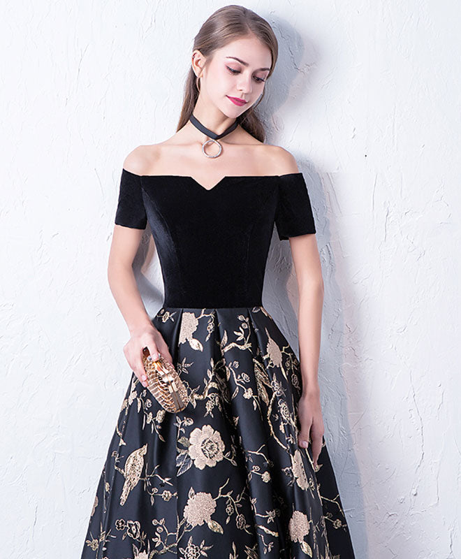 Elegant Black Off Shoulder Long Prom Dress for Women - Formal Evening Gown for Homecoming, Ball, and Special Occasions