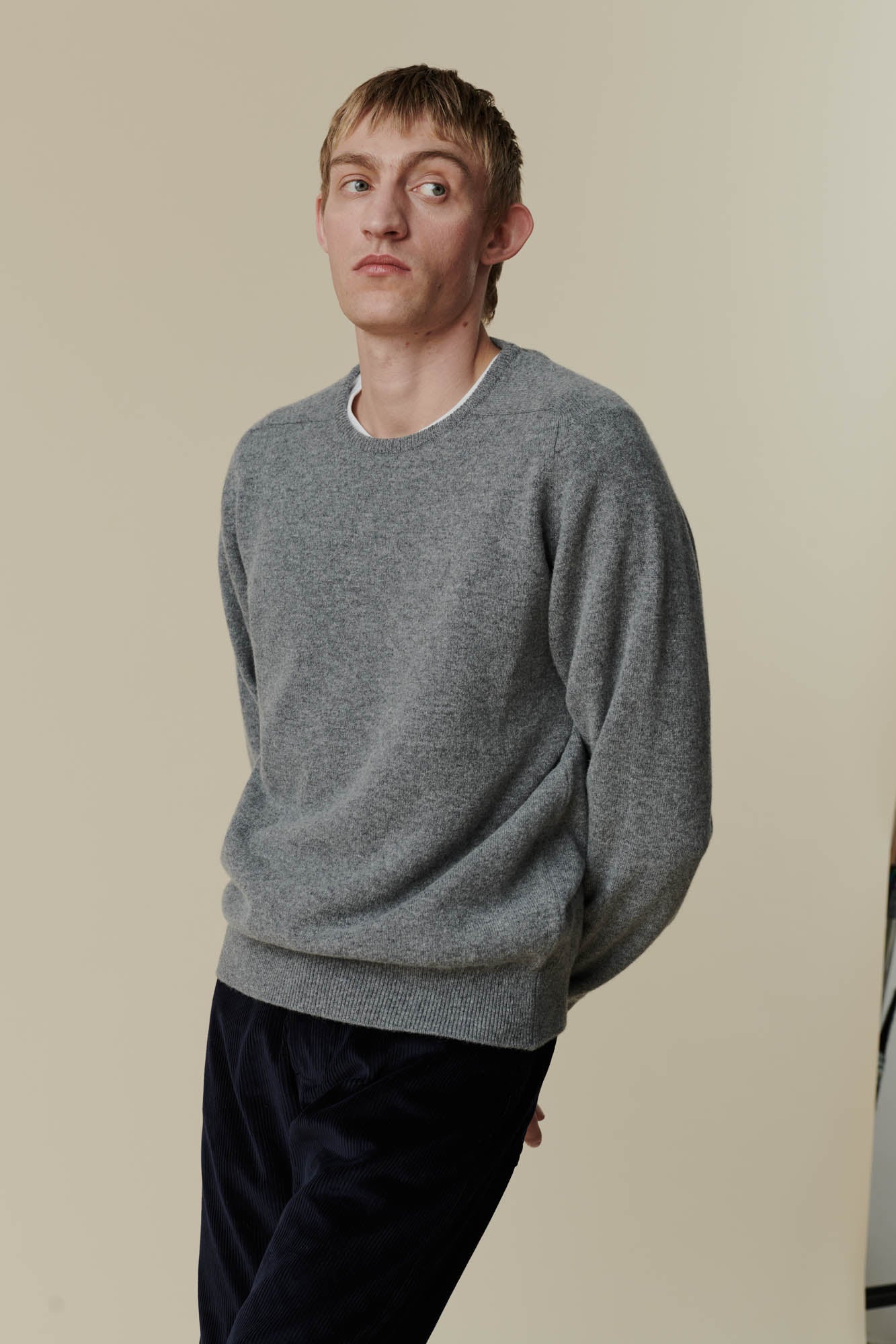 Premium Men's Lambswool Sweater - Soft Saddle Shoulder Crewneck Pullover in Classic Grey | Warm Winter Knitwear for Casual Outings & Office Wear