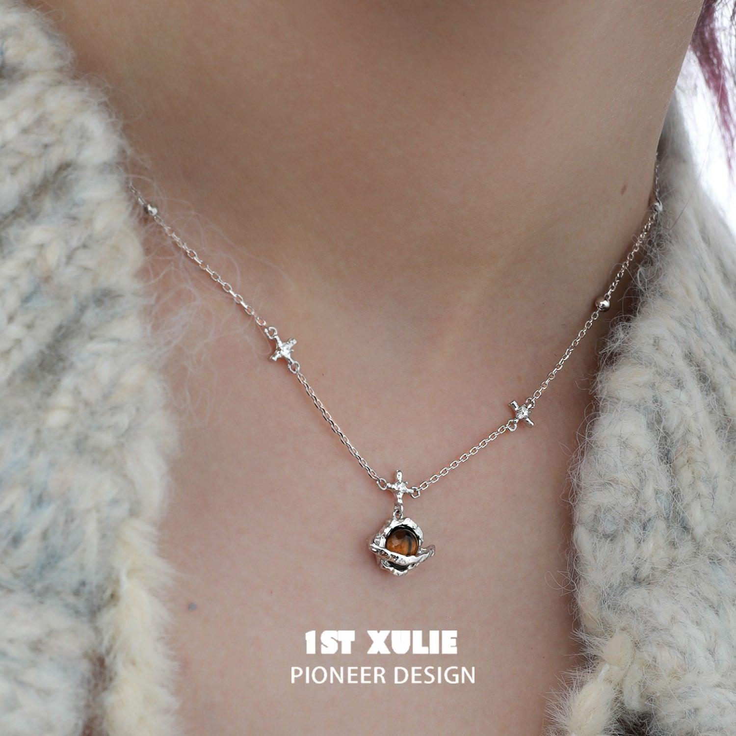 Barren Planet S925 Sterling Silver Necklace for Women - Elegant 925 Silver Pendant Necklace Jewelry Gift for Her, Perfect for Valentine's Day, Anniversary & Special Occasions