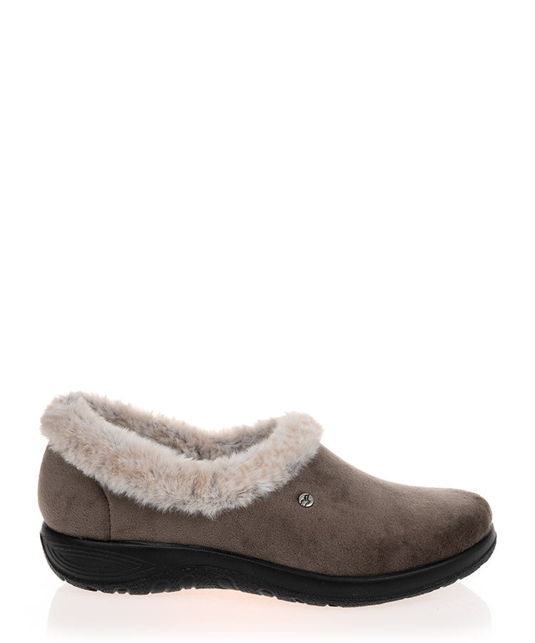Fly Flot P5 T72 P8 Rover Slippers - Comfortable Indoor/Outdoor House Shoes for Men & Women - Perfect for Home, Lounge, Travel & Camping