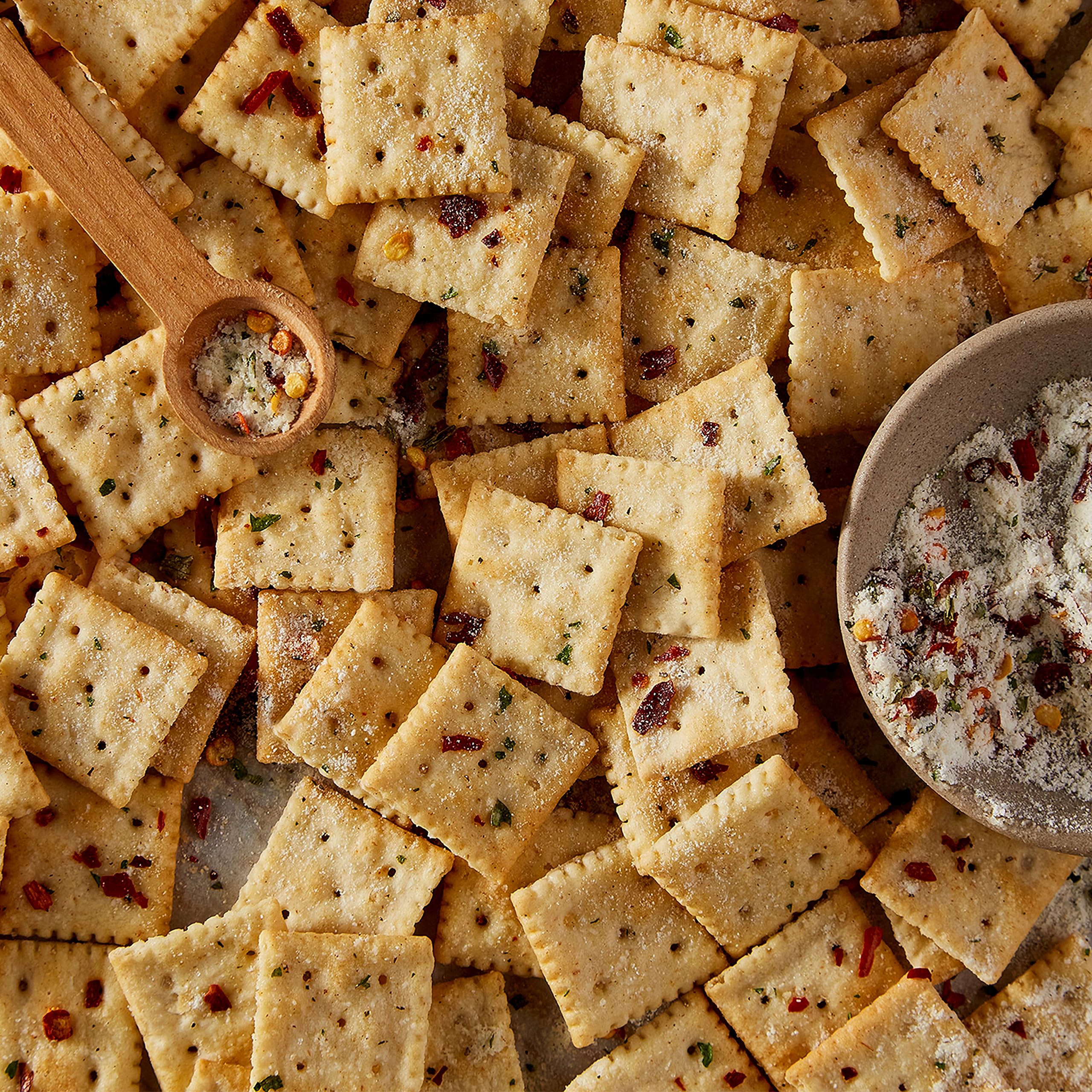 Premium Original Mini Saltine Crackers - Crunchy & Delicious Lunch Snacks, Bulk Pack (6-11 oz Boxes) - Perfect for School Lunches, Office Snacks & Party Platters