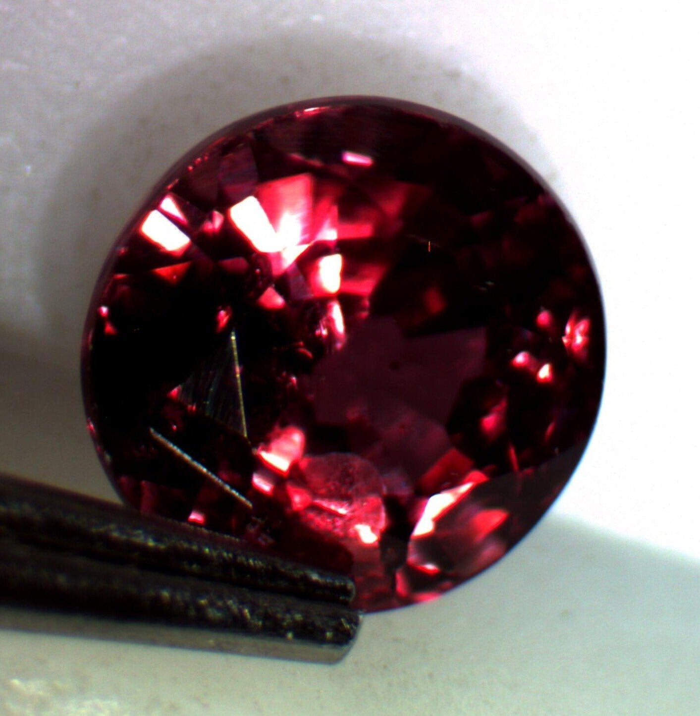 Wholesale Natural Sri Lanka Blood Red Ruby 4mm Round VS 0.25ct July Birthstone - Perfect for Jewelry Making, Engagement Rings & Gift Giving