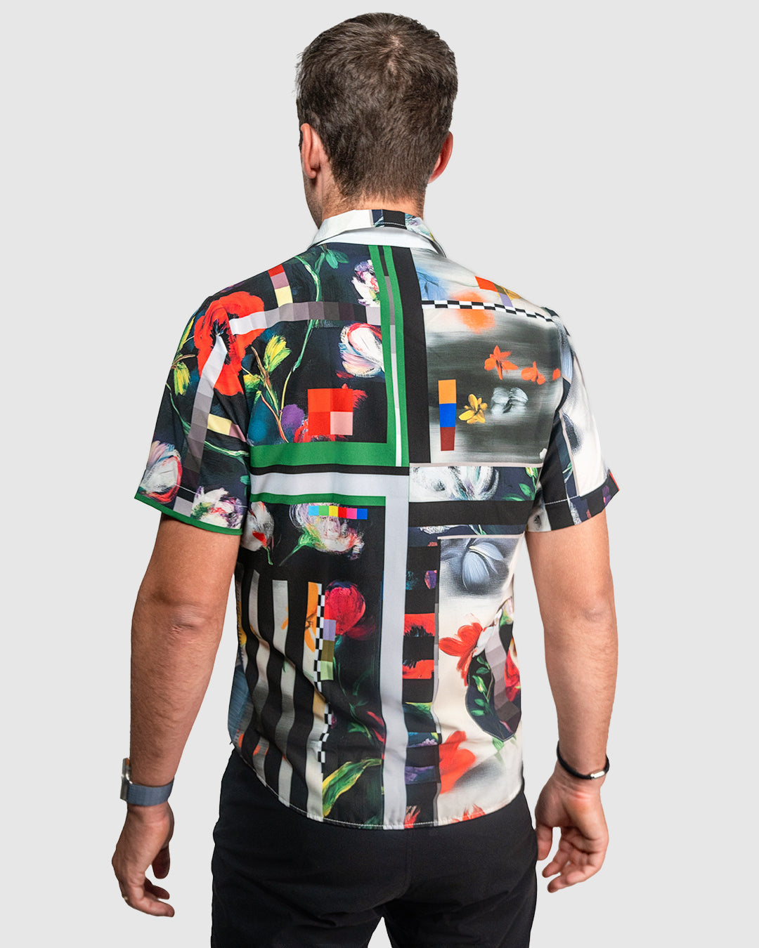 Centro Resort Shirt for Men - Comfortable Hawaiian Aloha Shirt with Short Sleeves & Tropical Print - Perfect for Beach Vacation, Summer Party & Casual Wear