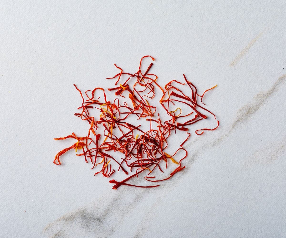 Premium Spanish Saffron Threads - 1/4 oz (0.25 oz) Gourmet Spice for Paella, Risotto, Bouillabaisse - Authentic Coupe Saffron for Cooking, Baking & Tea - Perfect for Home Chefs & Food Lovers
