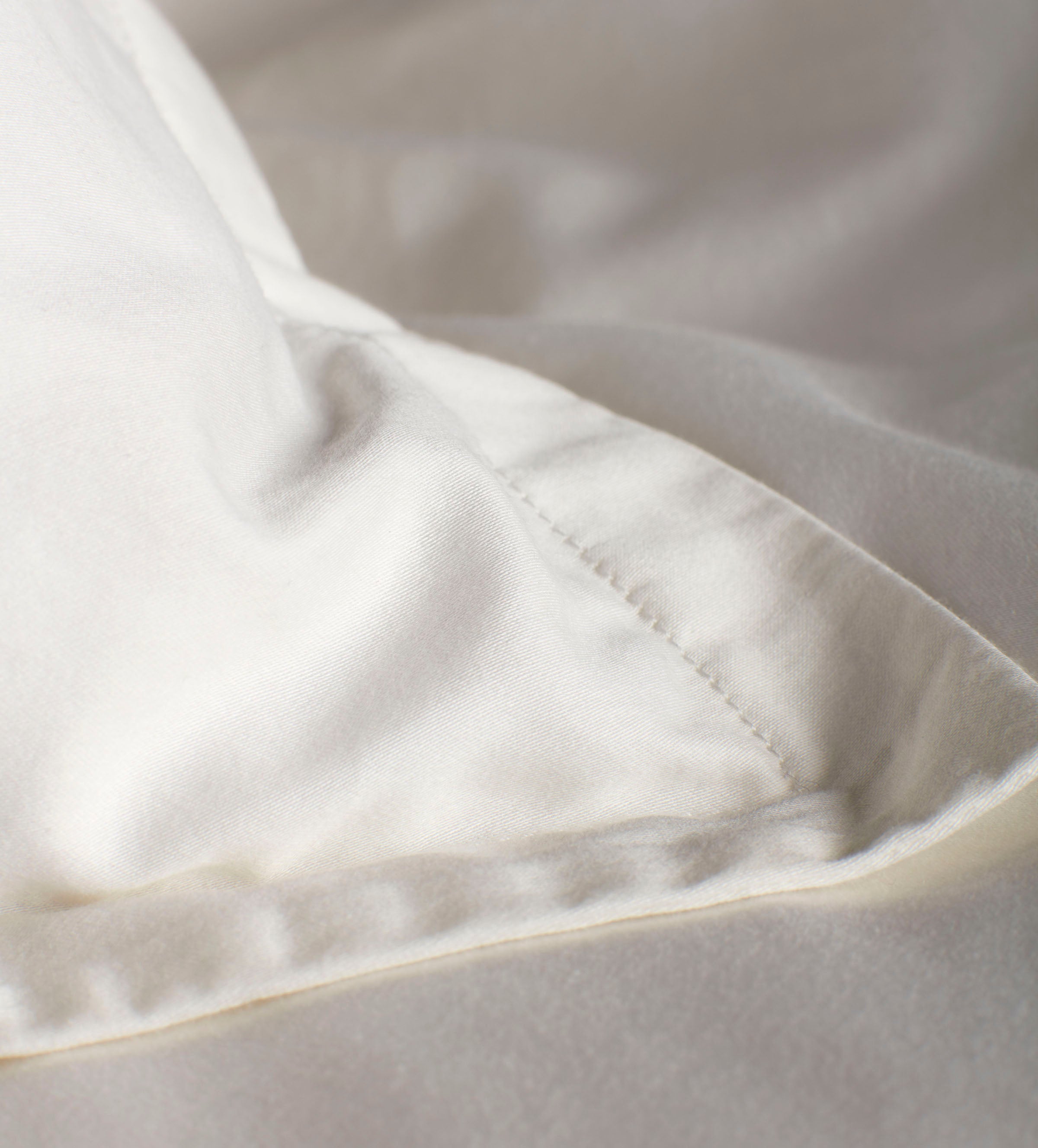 Premium 100% Cotton Bed Linen Set - Ultra Soft & Breathable for All Seasons - Perfect for Master Bedroom, Guest Room & Vacation Homes