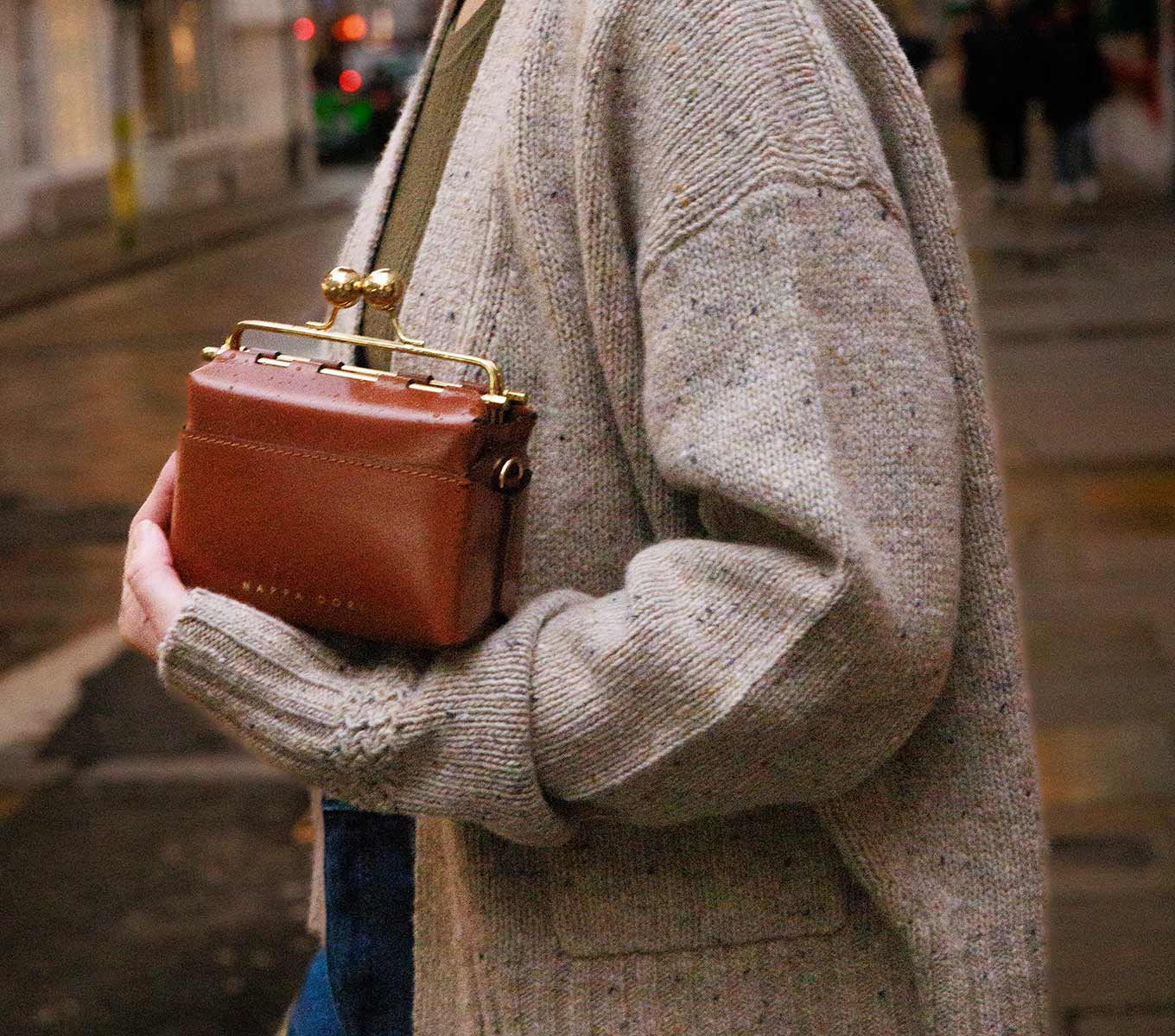 Mini Kisslock Bag - Stylish & Compact Crossbody Purse for Women | Perfect for Parties, Date Nights & Everyday Use