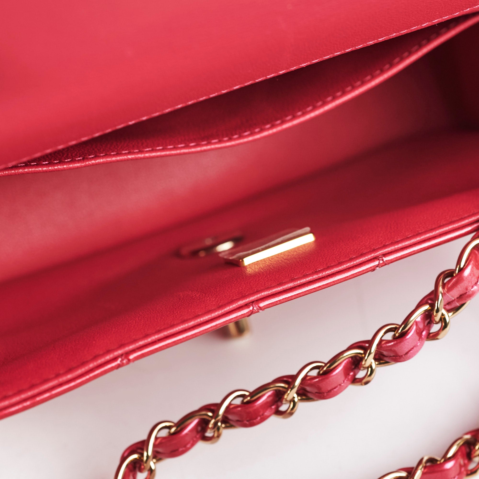 Chanel Patent Leather Mini Rectangular Flap Bag in Pink - Luxury Crossbody Purse for Women, Perfect for Parties & Date Nights