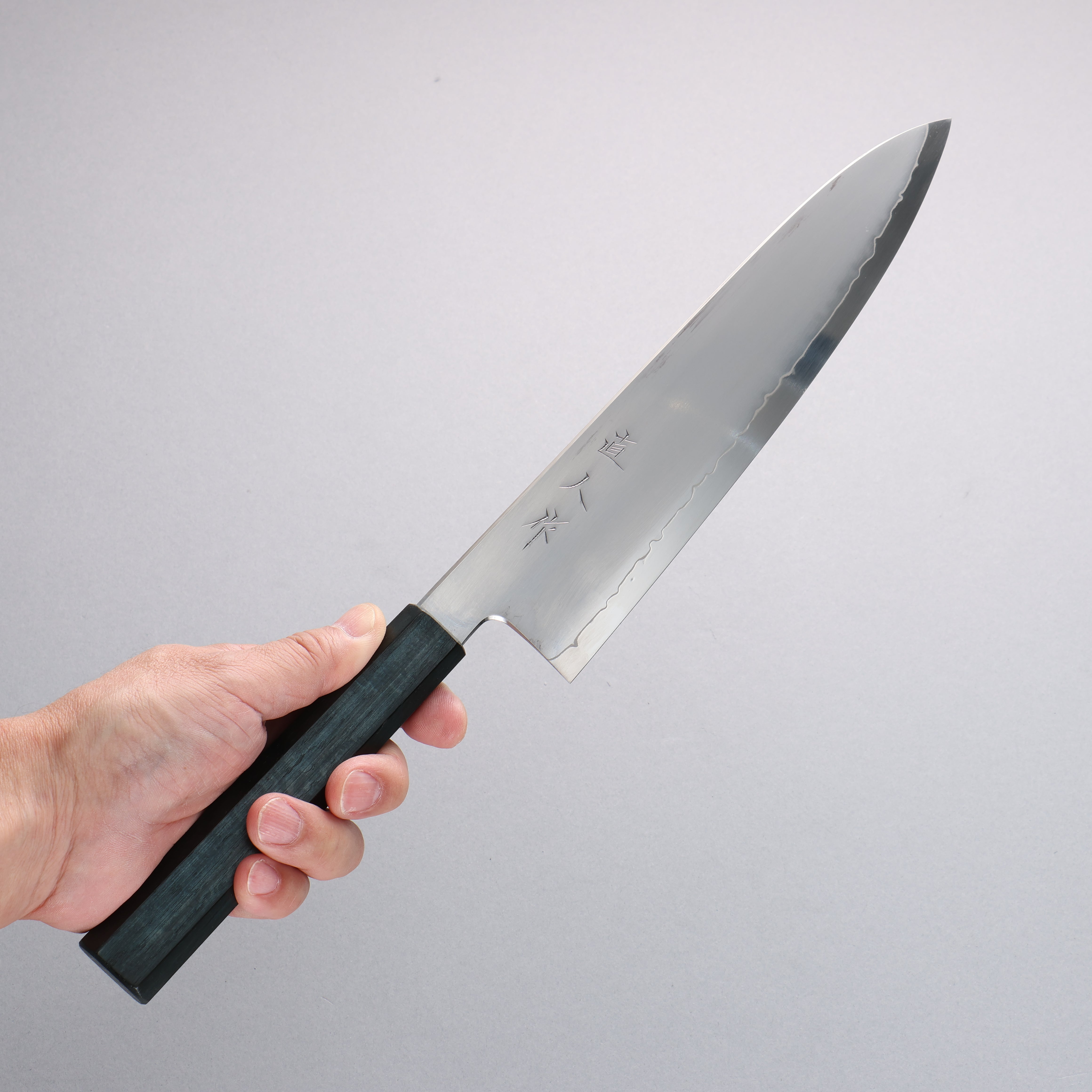Premium SG2 Kasumitogi Gyuto 240mm Japanese Chef Knife with Indigo Dyed Oak Handle – Perfect for Sushi, Meat Slicing & Professional Kitchen Use
