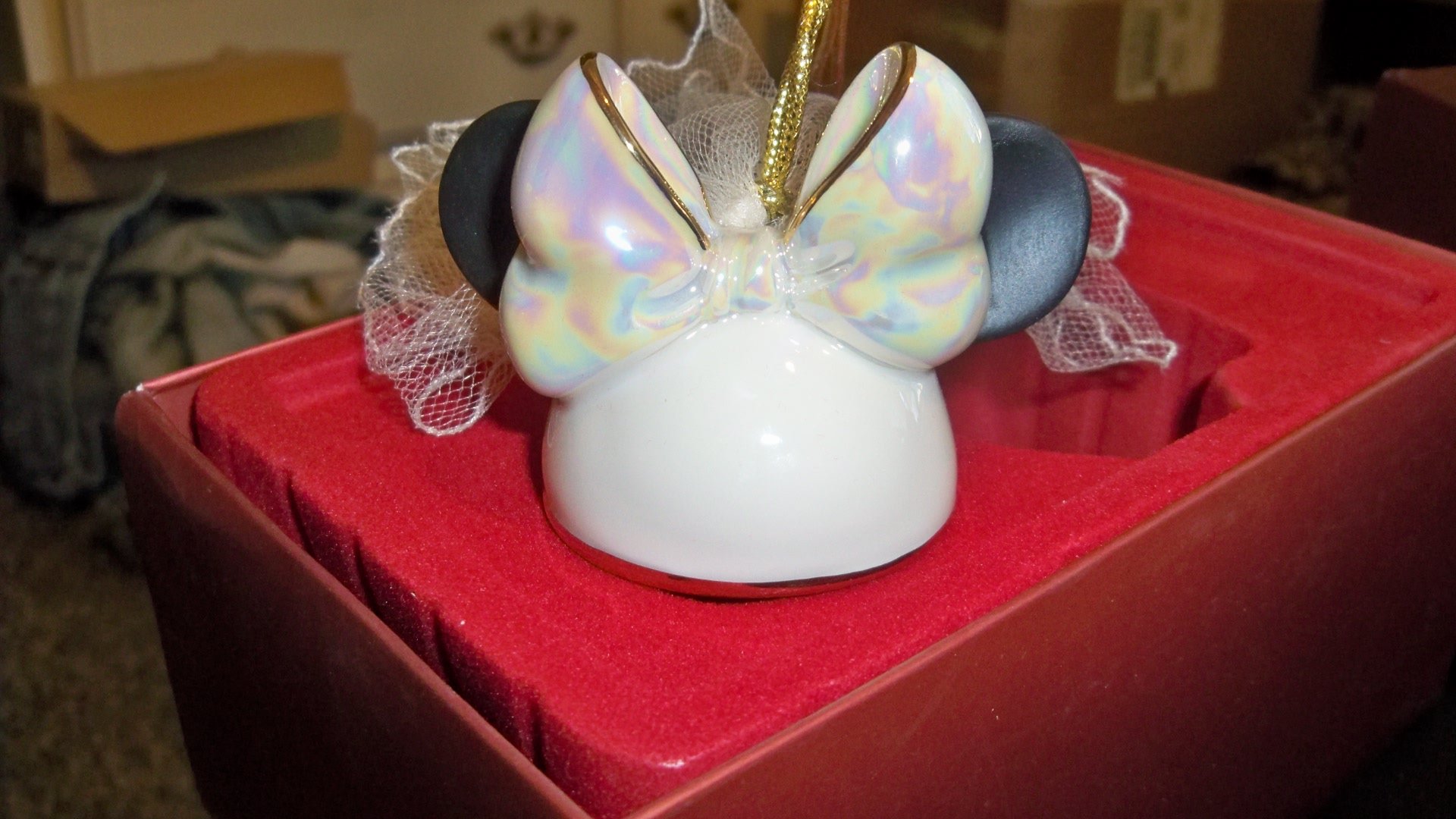 New Lenox Bridal Minnie Mouse Ears Christmas Tree Ornament #772468 - Disney Wedding & Holiday Decor for Xmas Tree, Party, or Gift