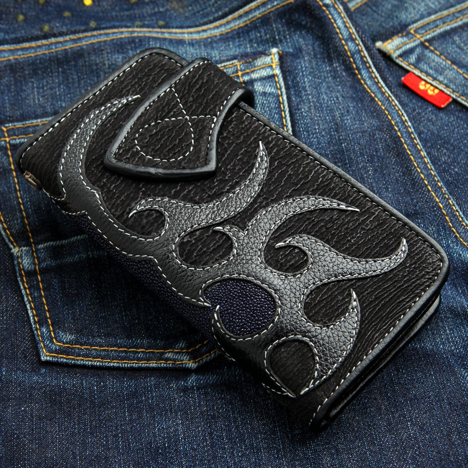 Genuine Navy Blue Stingray Leather Skull Men's Biker Wallet - RFID Blocking Slim Bifold Wallet for Motorcycle Riders & Everyday Carry (Perfect Gift for Bikers)