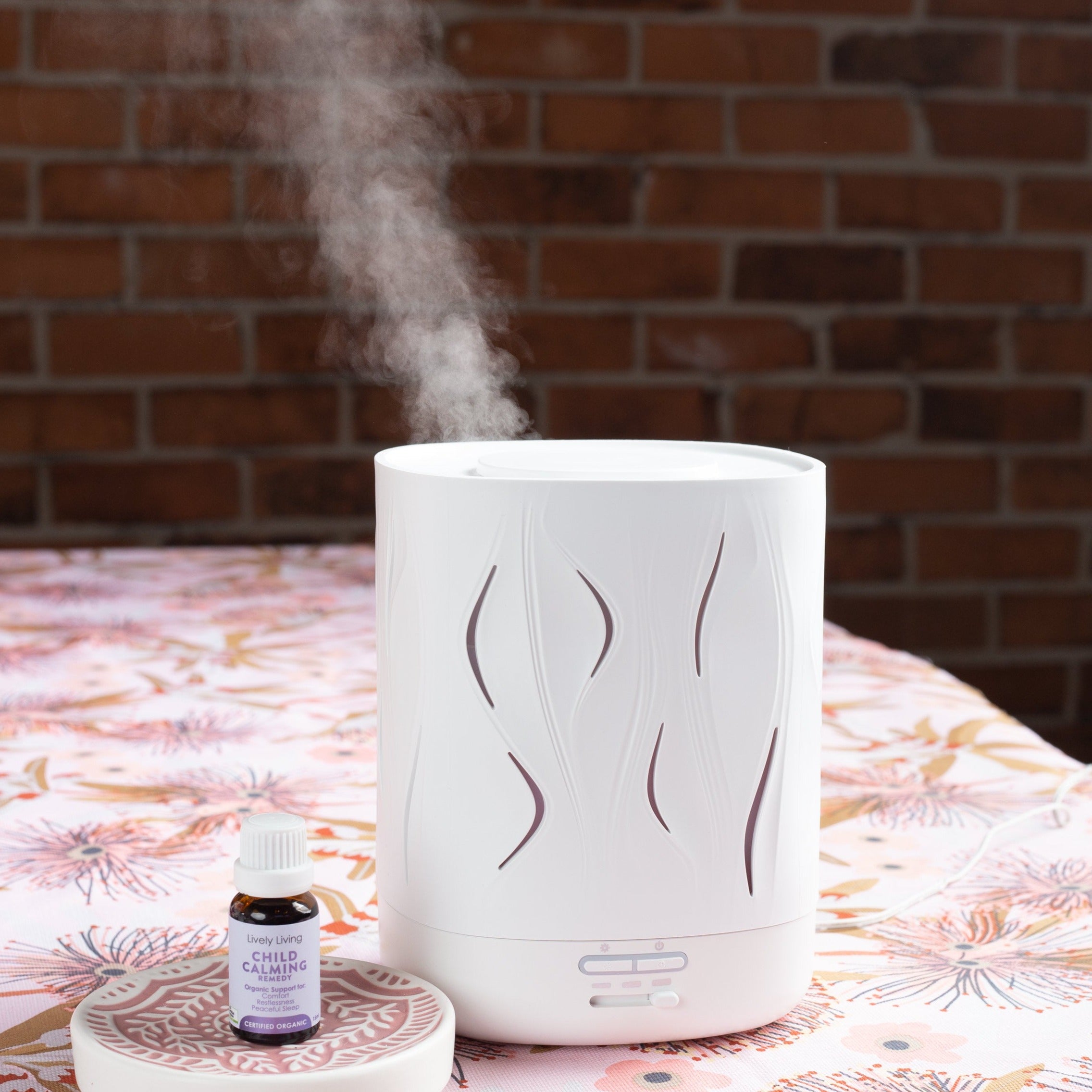 Hush + Vaporiser Baby Bundle 700ml - Gentle Baby Vaporizer for Cough & Congestion Relief - Perfect for Nursery, Travel & Bedtime Comfort
