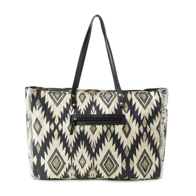 Tribal Spirit Adventure Weekender Bag - Black & White Durable Travel Duffel for Gym, Camping & Weekend Getaways