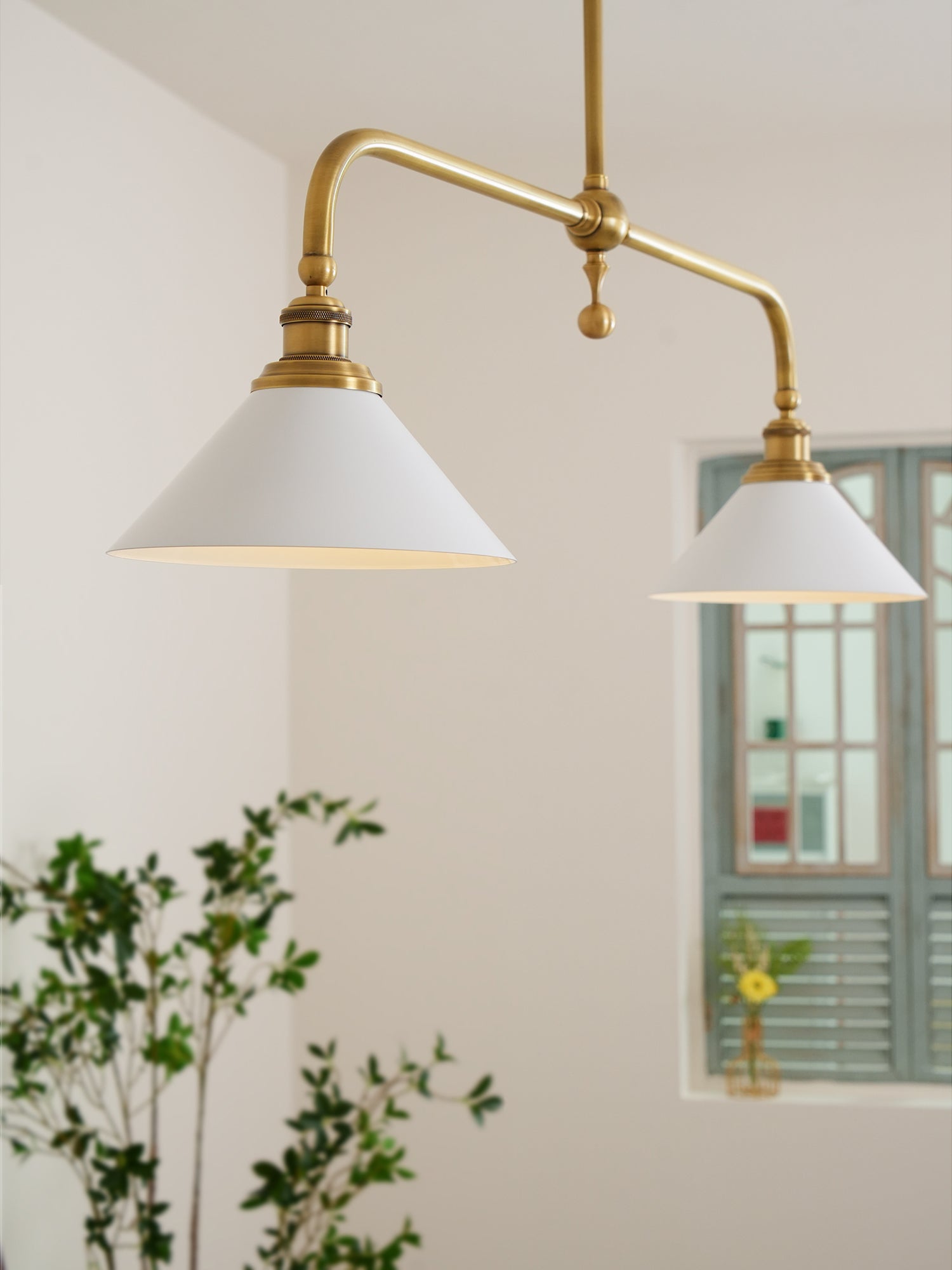 Amelia Crystal Chandelier - Elegant Modern Ceiling Light Fixture for Dining Room, Living Room, Bedroom | Dimmable LED Lighting for Home Decor & Wedding Events