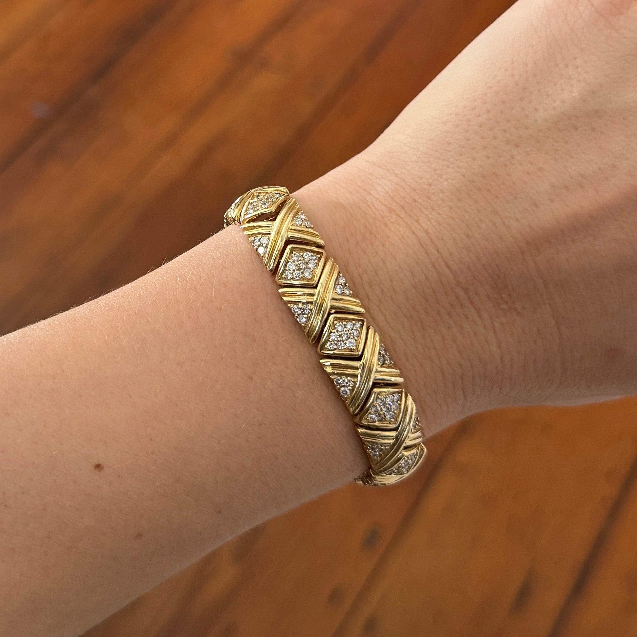 Vintage 4 Carat Total Weight Diamond 14K Yellow Gold Bracelet for Women - Elegant Jewelry Gift for Anniversary, Wedding & Special Occasions