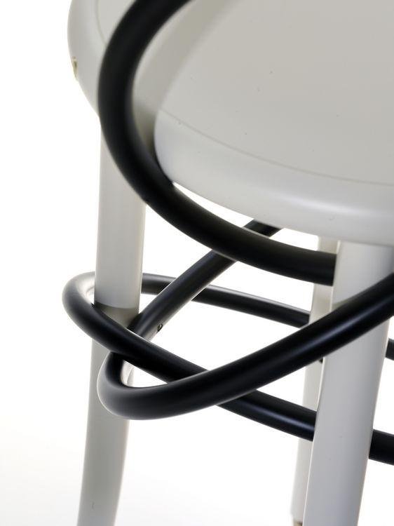 GTV Cirque Two Tone Bentwood Stool - Modern Accent Stool for Living Room, Bedroom & Entryway - Handcrafted Wooden Bar Stool with Elegant Design
