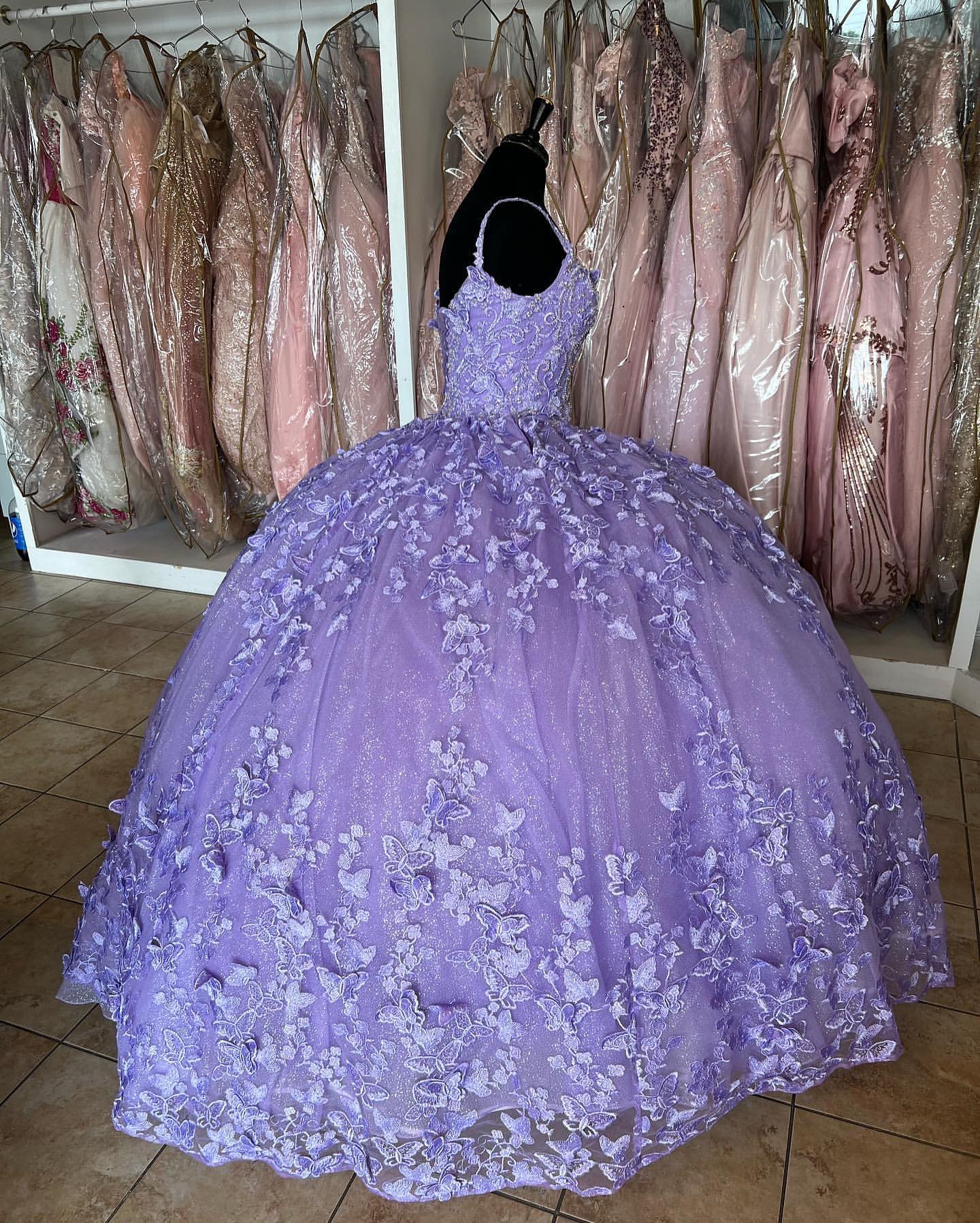 Elegant Purple Quinceañera Dress 2025 - Princess Butterfly Ball Gown for Sweet 16 & Special Occasions | Perfect for Quinceañeras, Prom, Debutante Balls & Formal Events