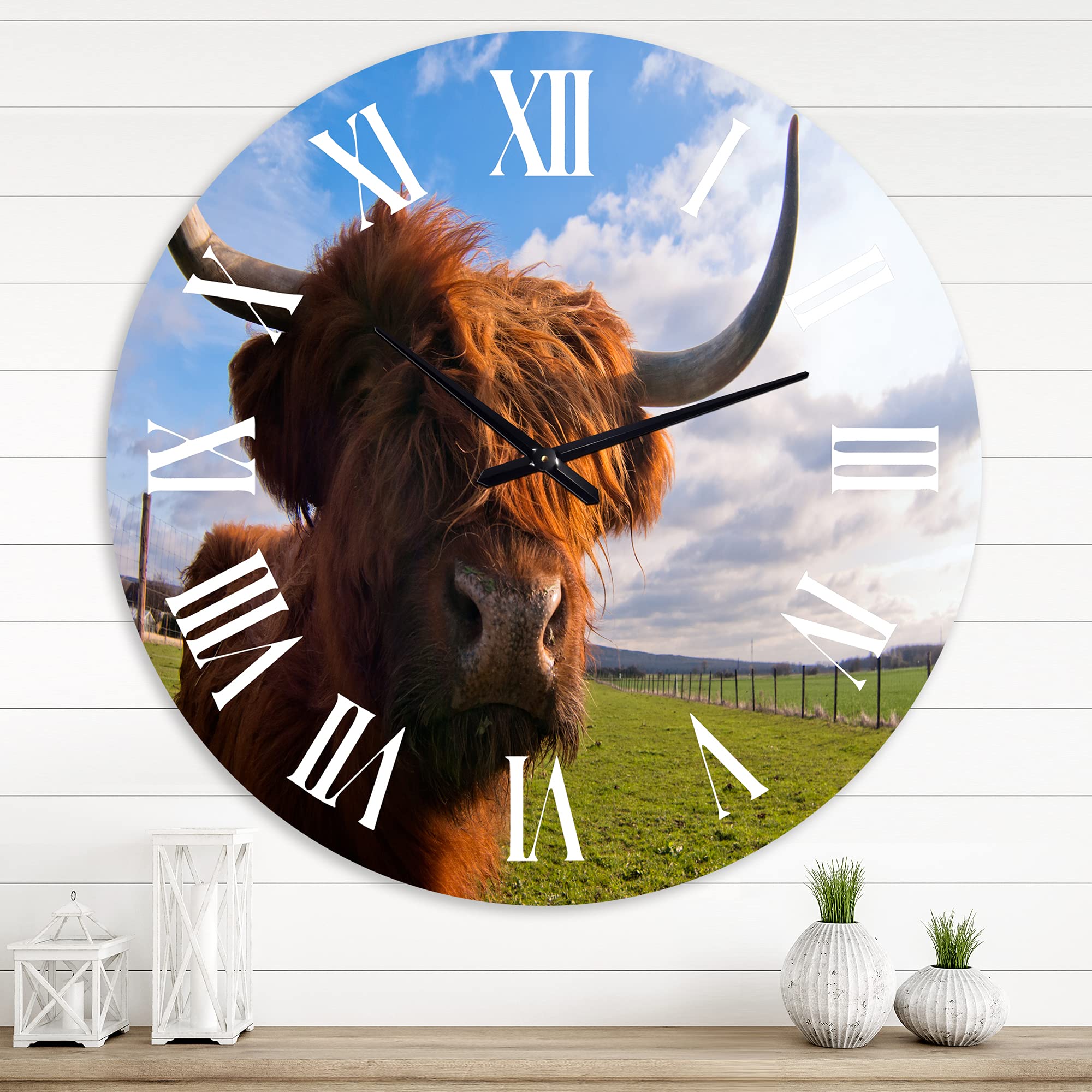 DesignQ Farmhouse Wall Clock 'Portrait of A Yak' - Large Rustic Animal Wall Clock for Home, Office & Cabin Decor - Perfect for Living Room, Bedroom or Country Style Interior Design
