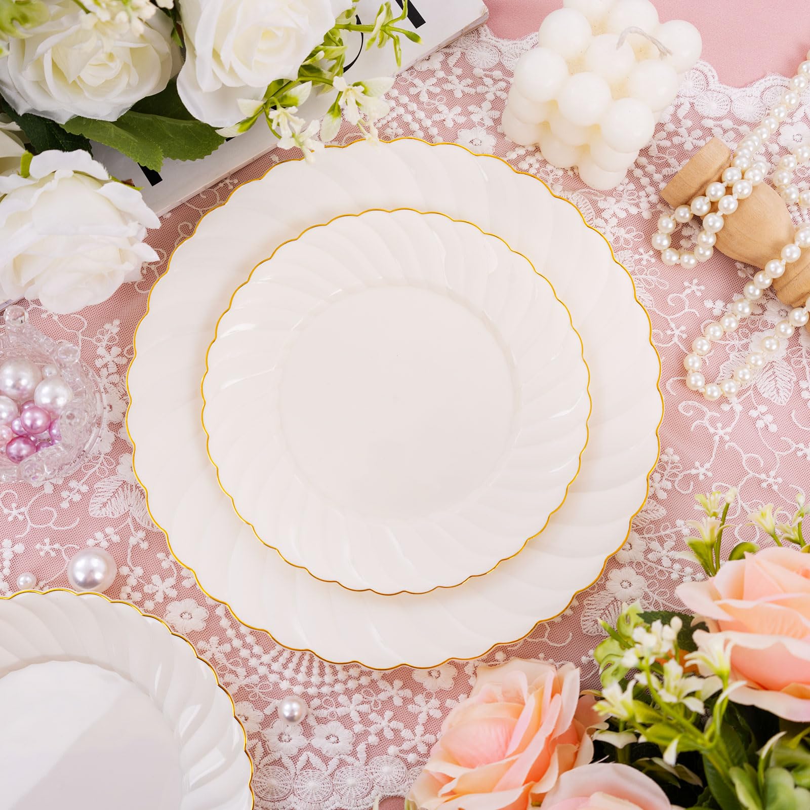 Premium 100-Piece Ivory Scalloped Plastic Plates Set with Gold Rim - Elegant Disposable Dinnerware for Parties, Weddings & Events - Includes 50x 9