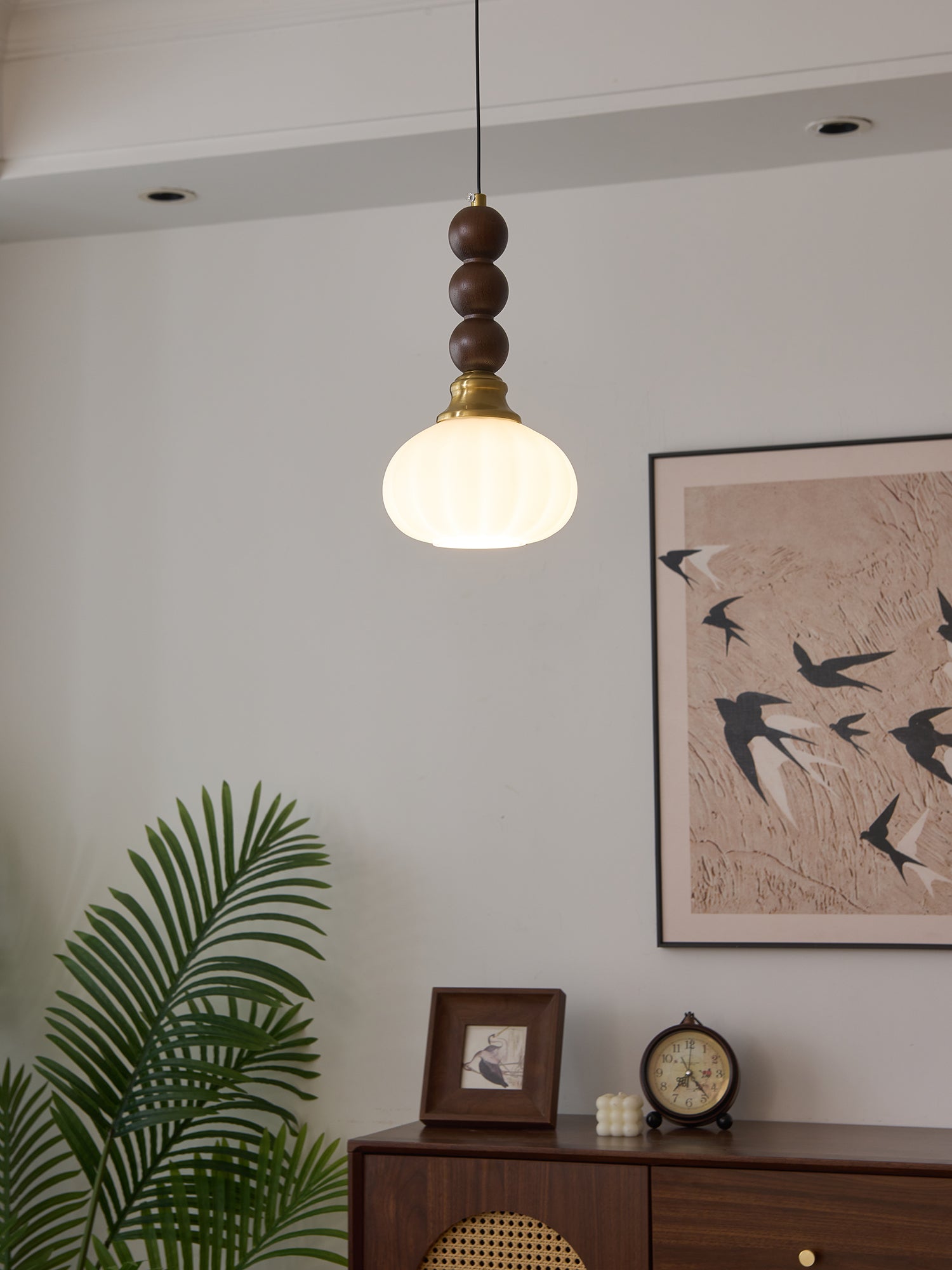Evandra Modern Pendant Light - Elegant Hanging Ceiling Fixture for Kitchen, Dining Room & Bedroom | Dimmable LED Chandelier with Adjustable Height