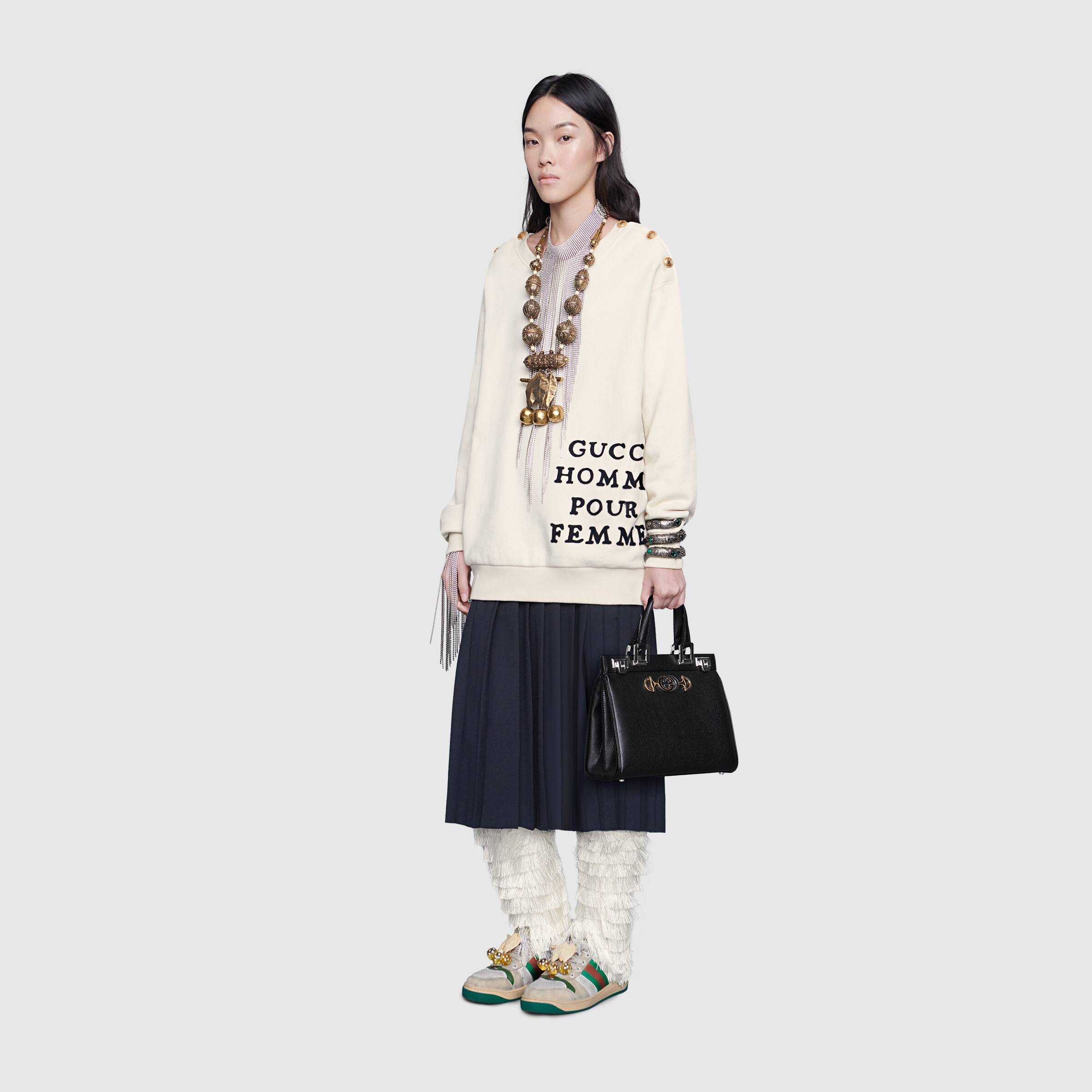 Gucci Zumi Small Top Handle Bag in Black Grainy Leather - Perfect for Work, Evening Events & Luxury Fashion Accessories
